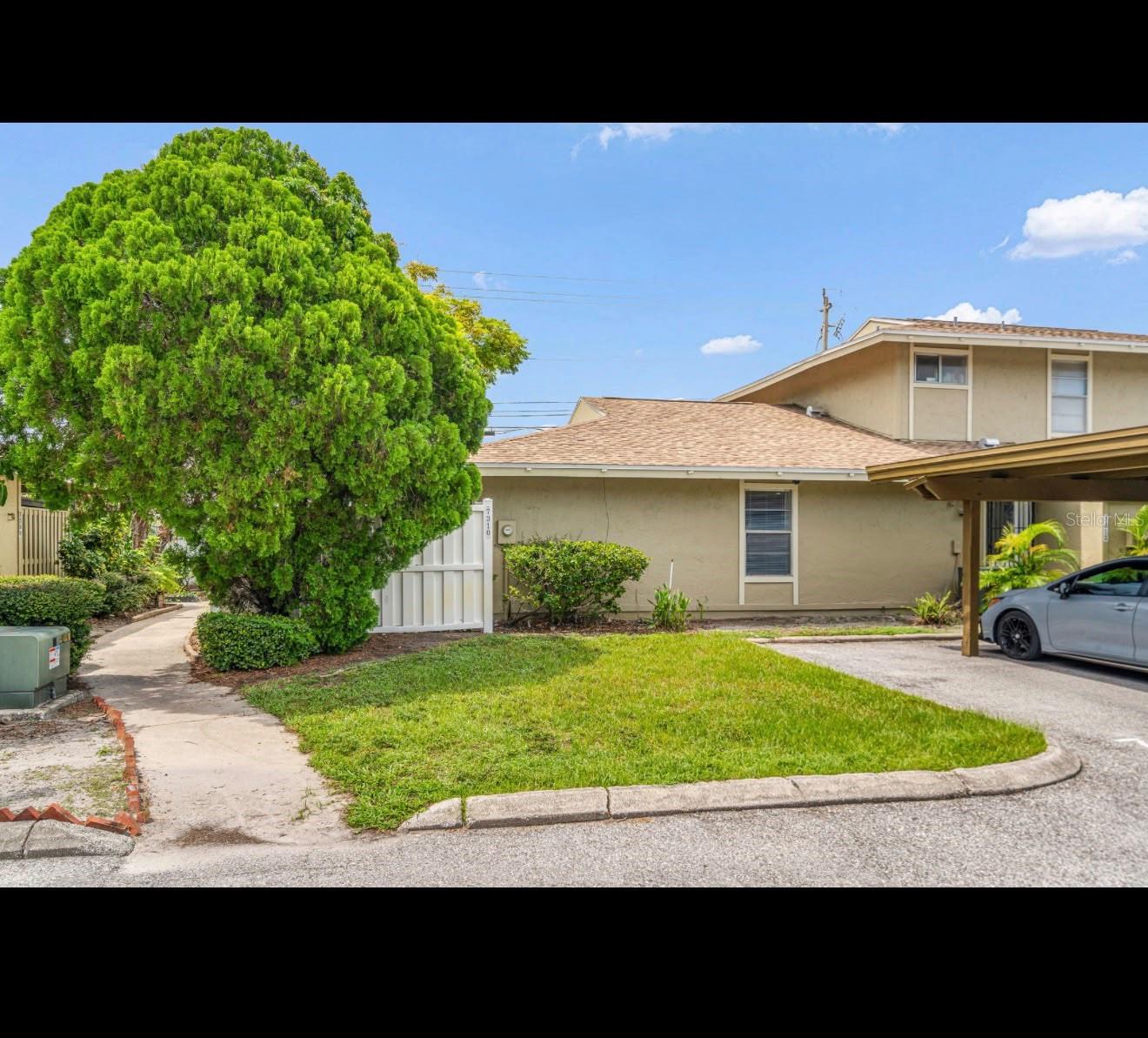 Photo of 7310 BAJA COURT TAMPA FL 33634