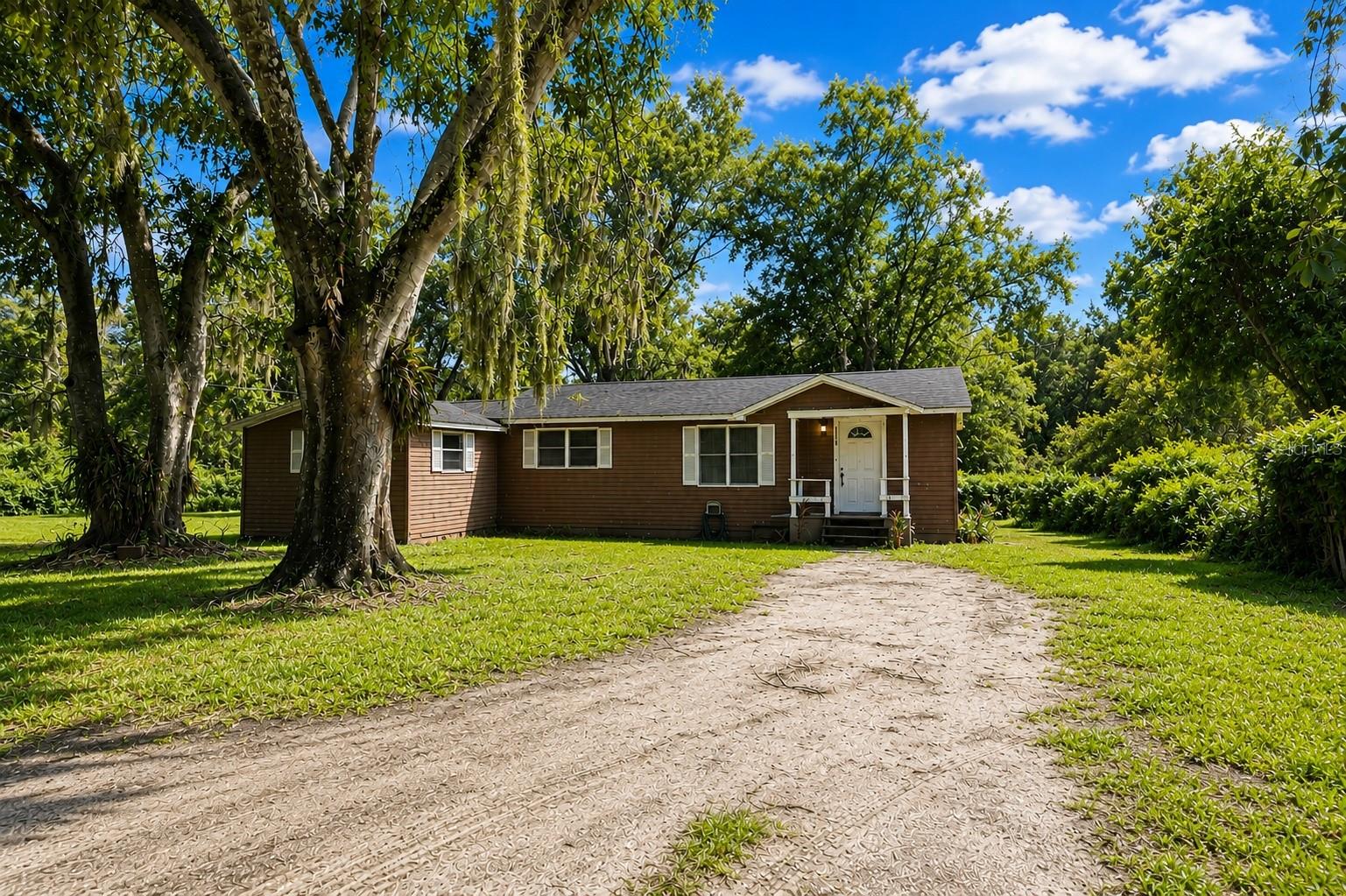 Photo of 5818 CHERRY ROAD LAKELAND FL 33810