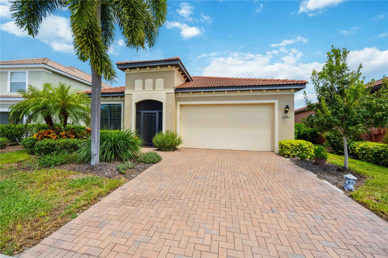 Photo of 23781 WAVERLY CIRCLE VENICE FL 34293
