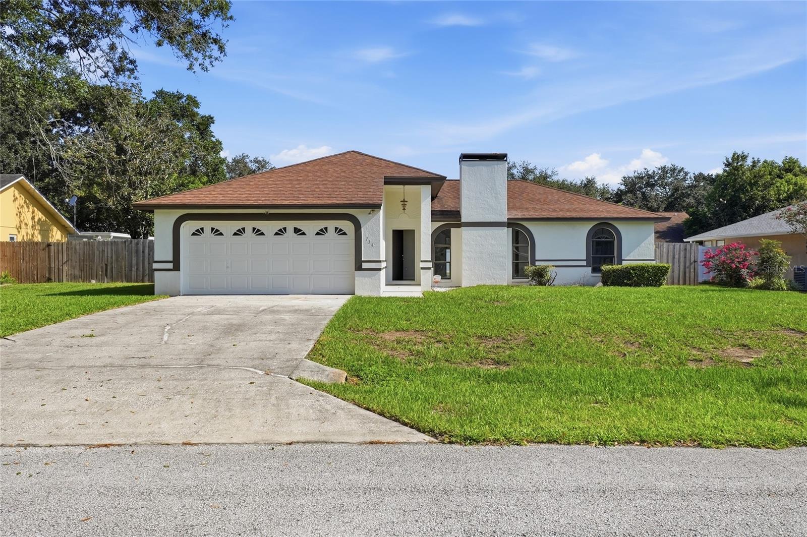 Photo of 734 LAMP POST LANE LAKELAND FL 33809
