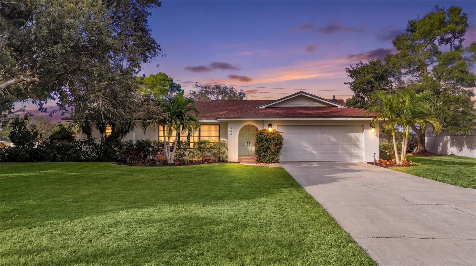 Photo of 433 WHITFIELD AVENUE SARASOTA FL 34243
