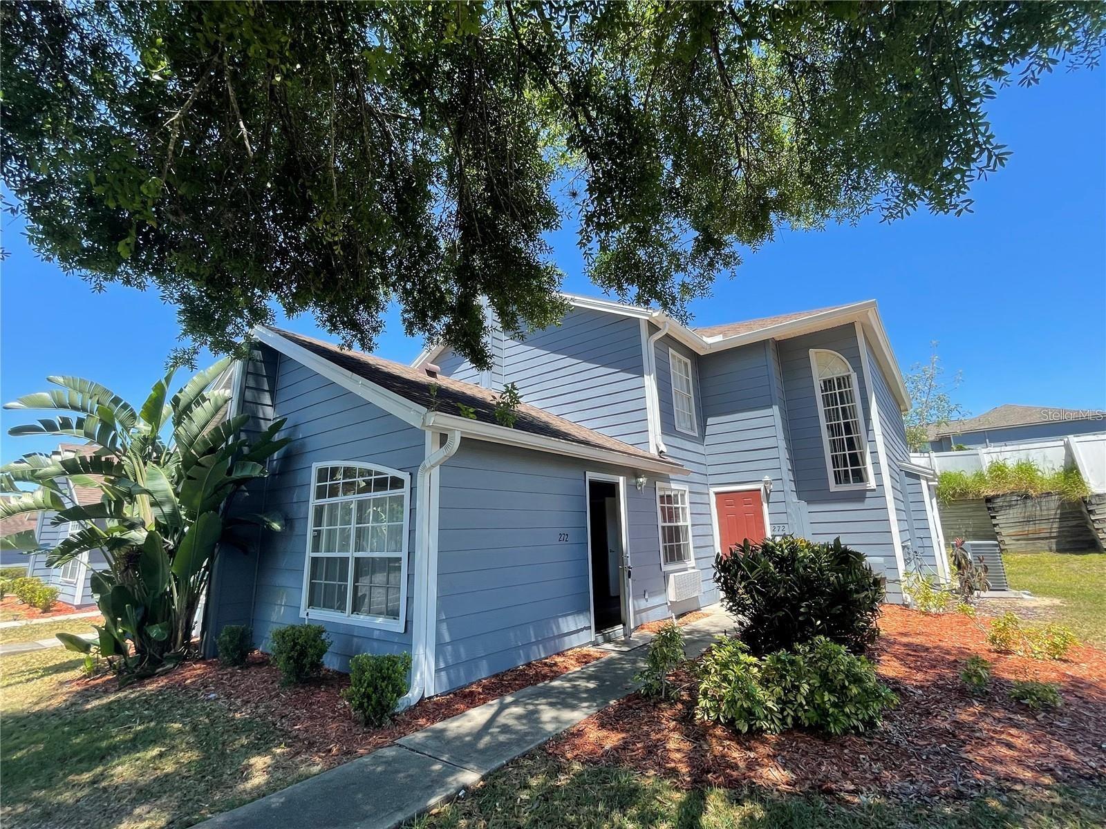 Photo of 272 COCO PLUM DRIVE DAVENPORT FL 33897