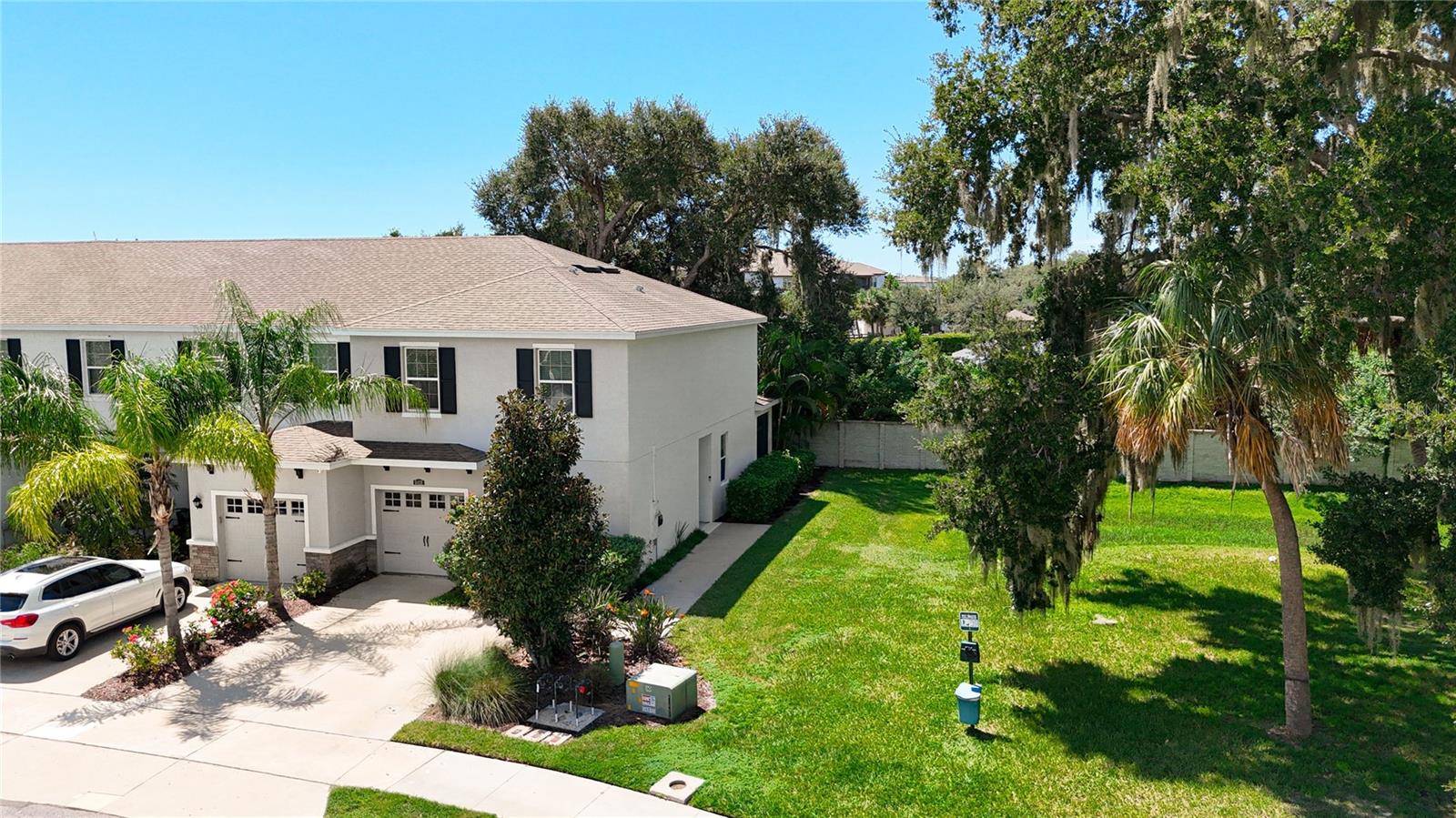 Photo of 6428 BOXGROVE DRIVE SARASOTA FL 34240