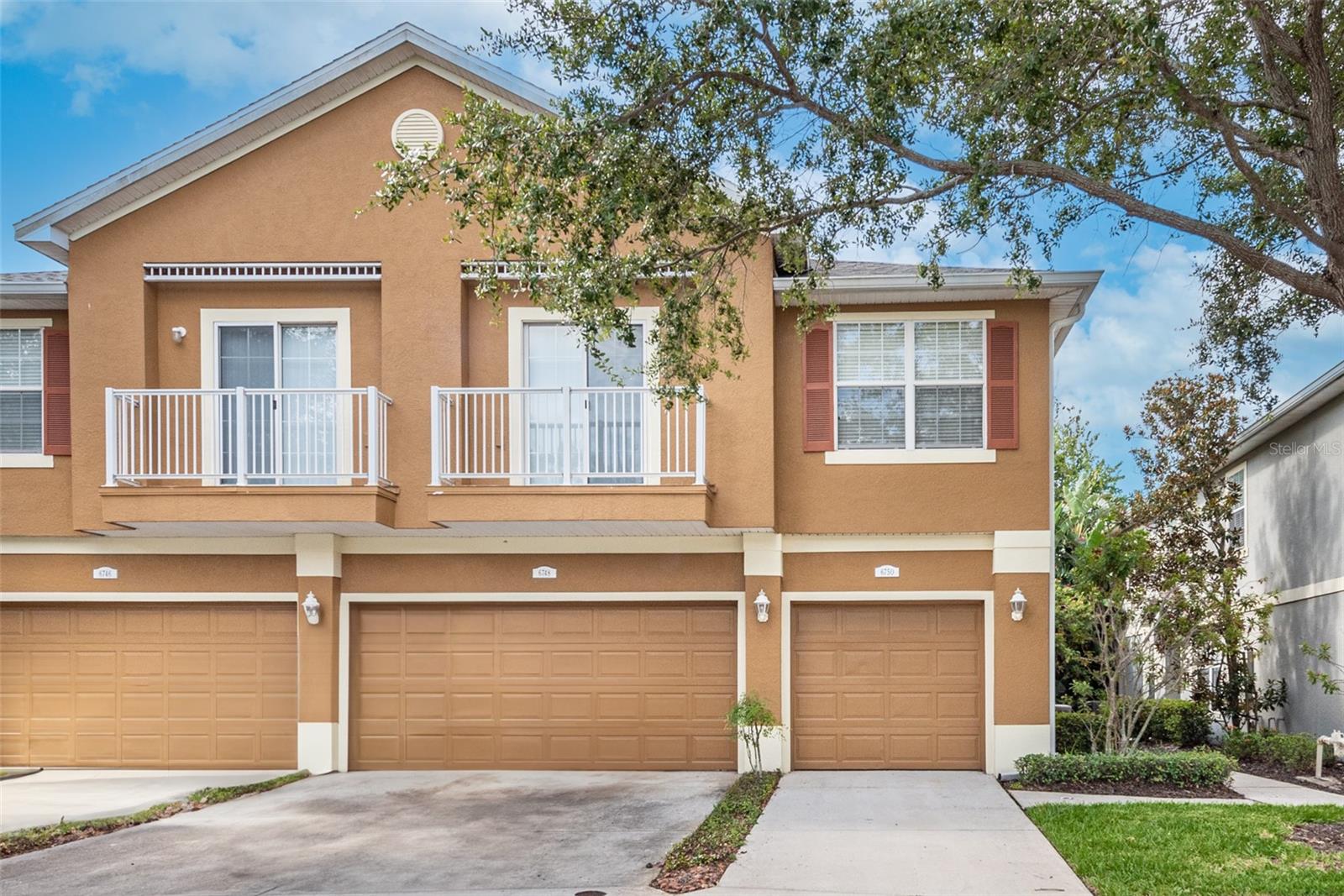 Photo of 6750 EAGLE FEATHER DRIVE RIVERVIEW FL 33578