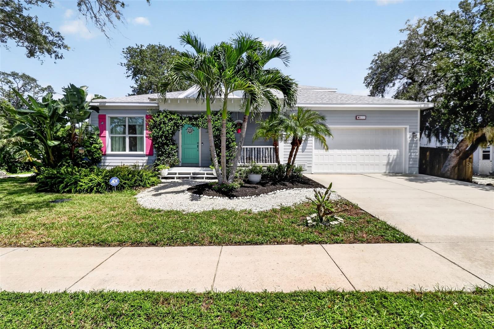Photo of 652 KENNETH WAY TARPON SPRINGS FL 34689