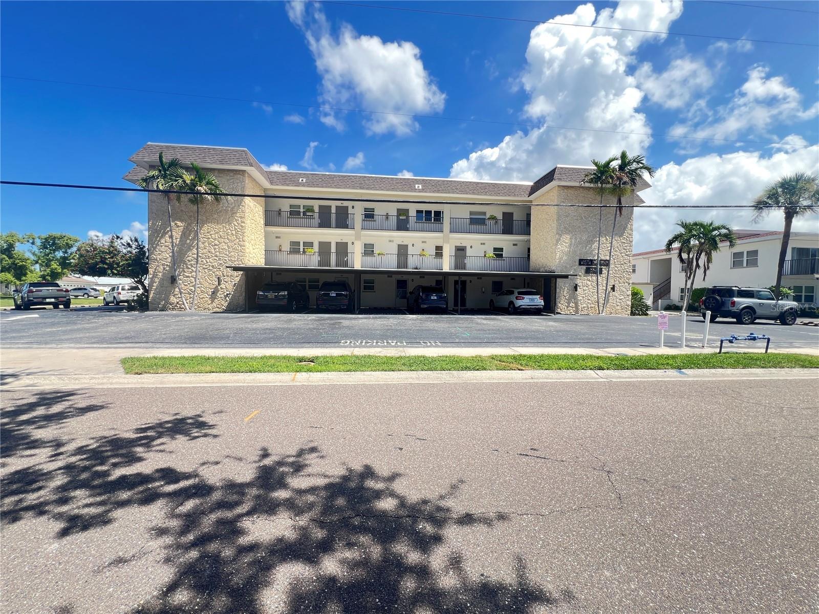 Photo of 3789 46TH AVENUE #202 ST PETERSBURG FL 33711