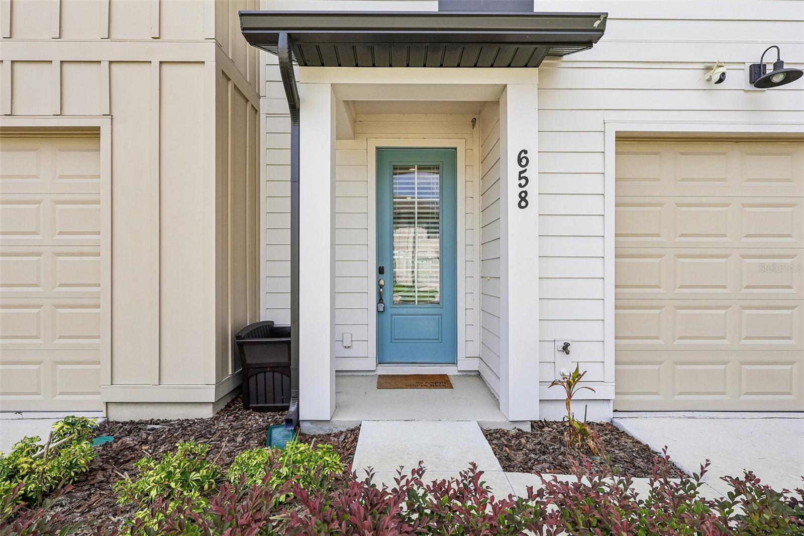 Photo of 658 LONGBOAT DRIVE DAVENPORT FL 33896