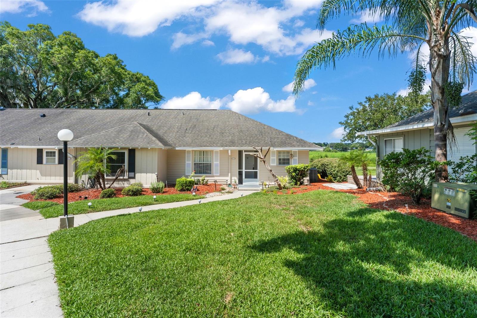 Photo of 1076 VILLA LANE #68 APOPKA FL 32712