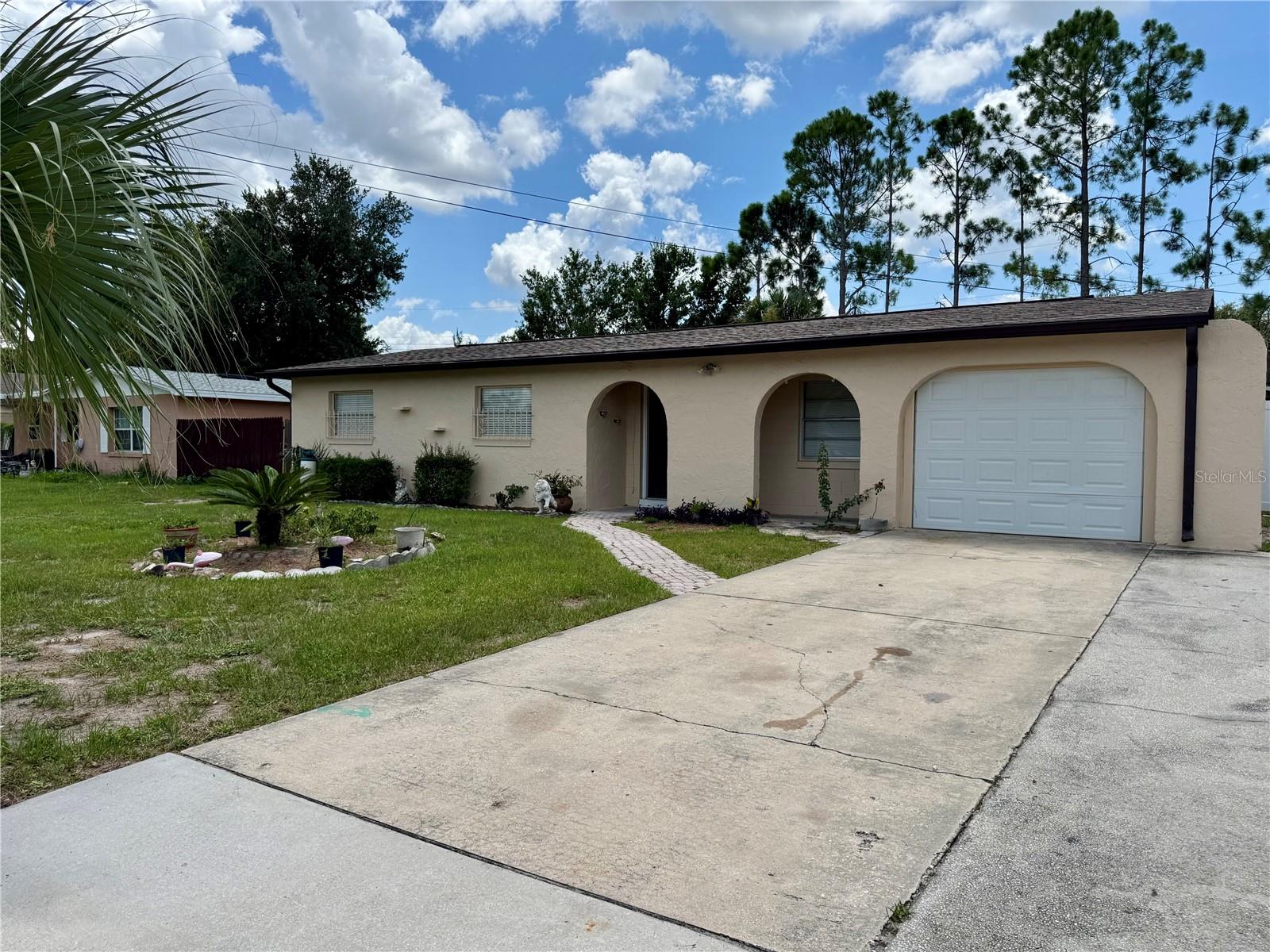 Photo of 775 HILLVIEW DRIVE ALTAMONTE SPRINGS FL 32714