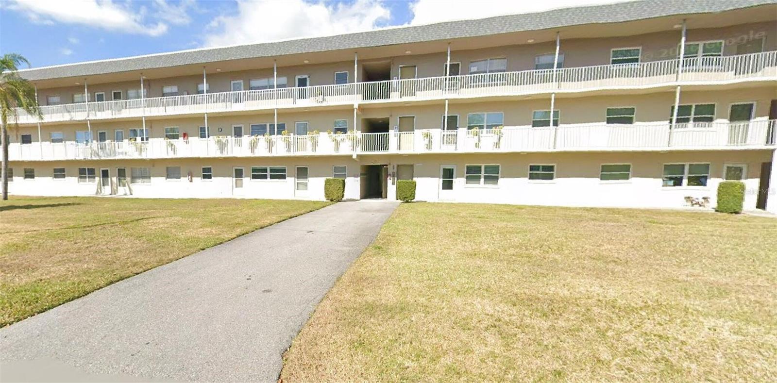 Photo of 5725 12TH AVENUE #304D ST PETERSBURG FL 33710