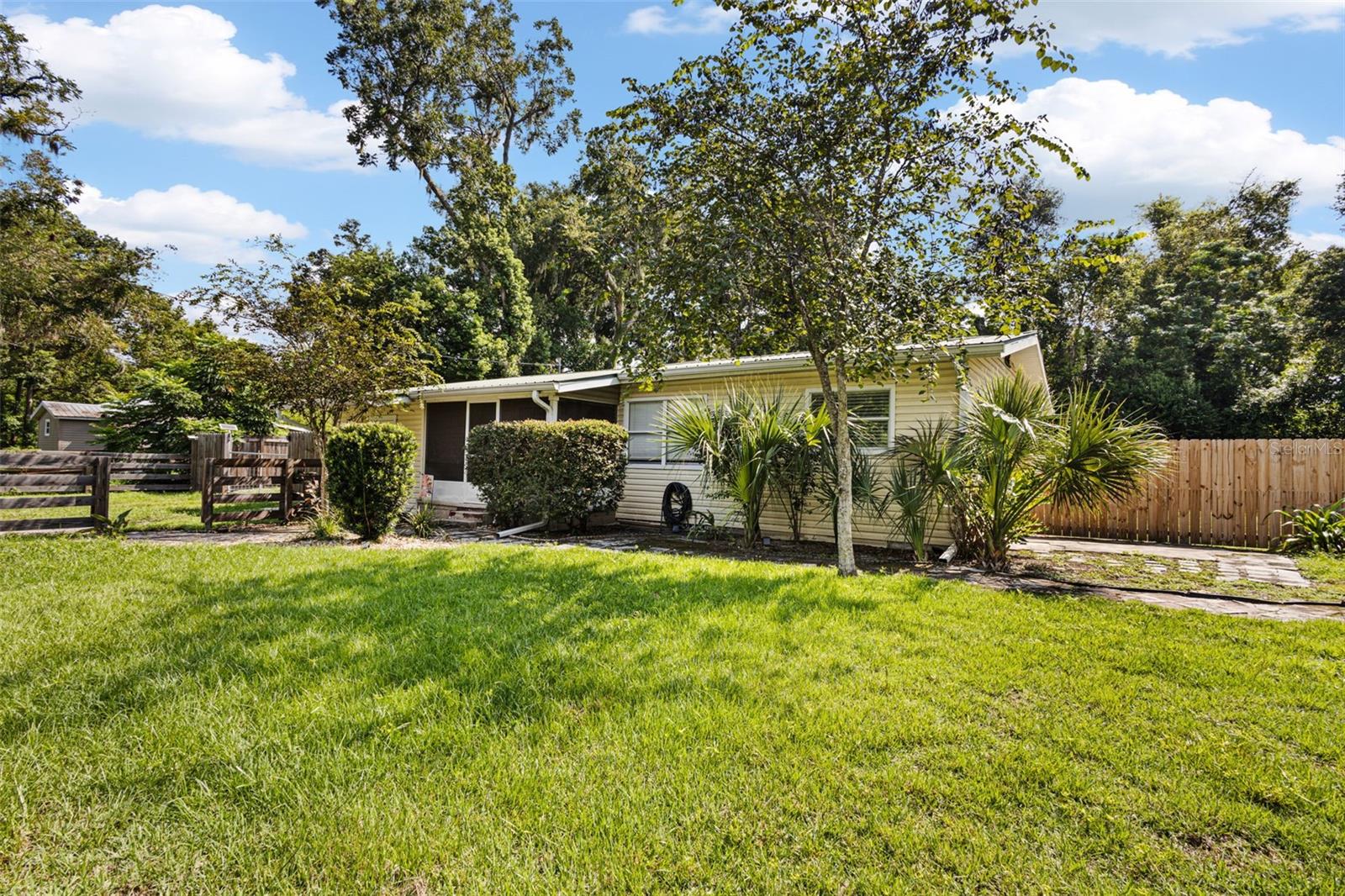 Photo of 418 NE 3RD STREET TRENTON FL 32693