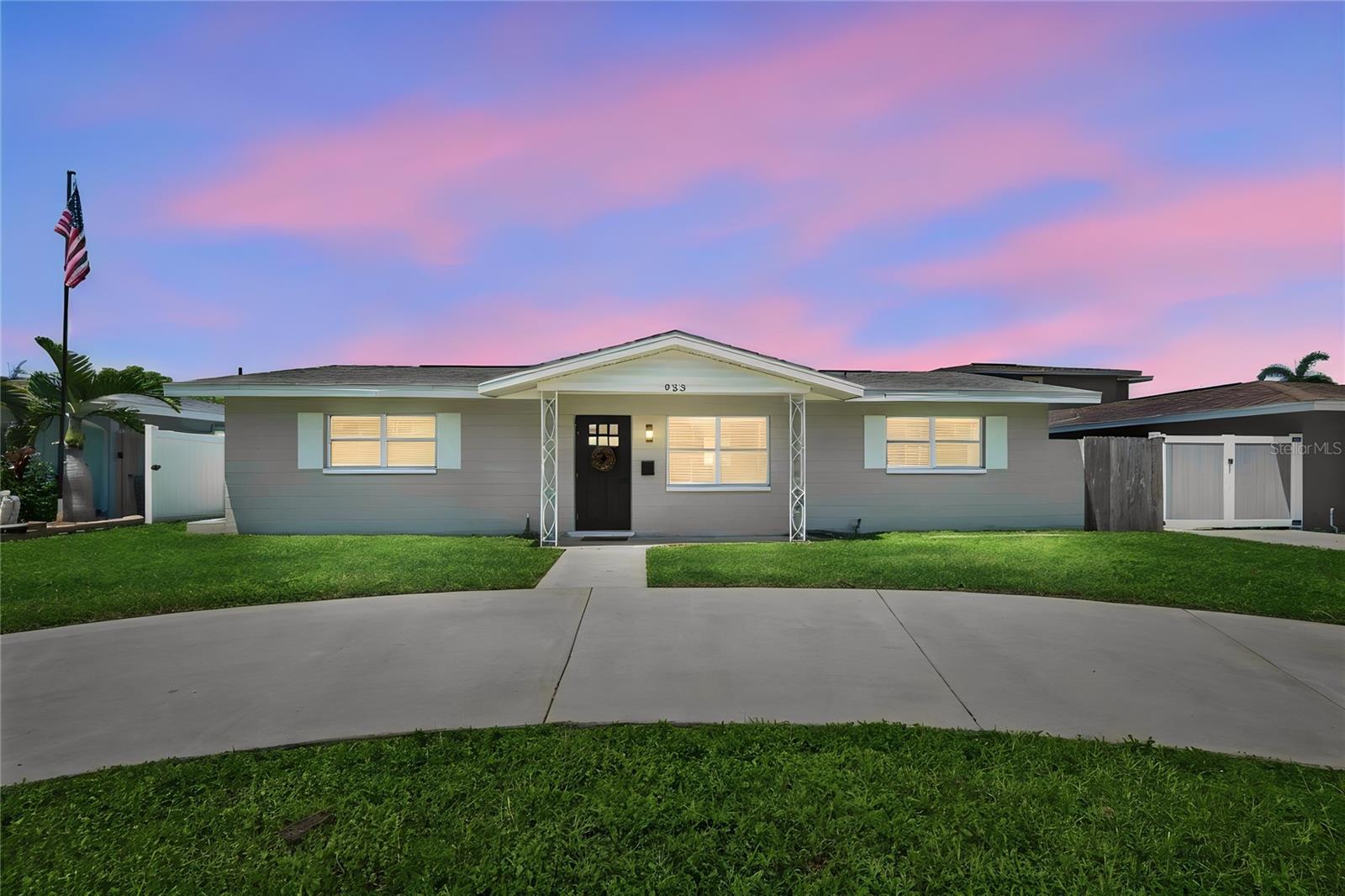 Photo of 933 41ST AVENUE ST PETERSBURG FL 33703