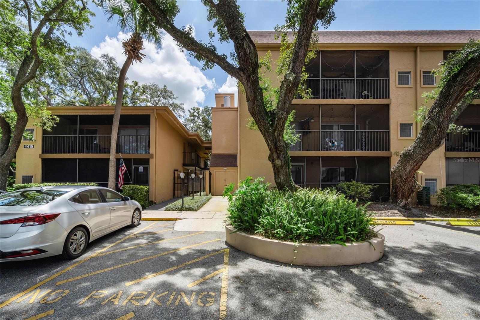 Photo of 4411 SHADY TERRACE LANE #115 TAMPA FL 33613