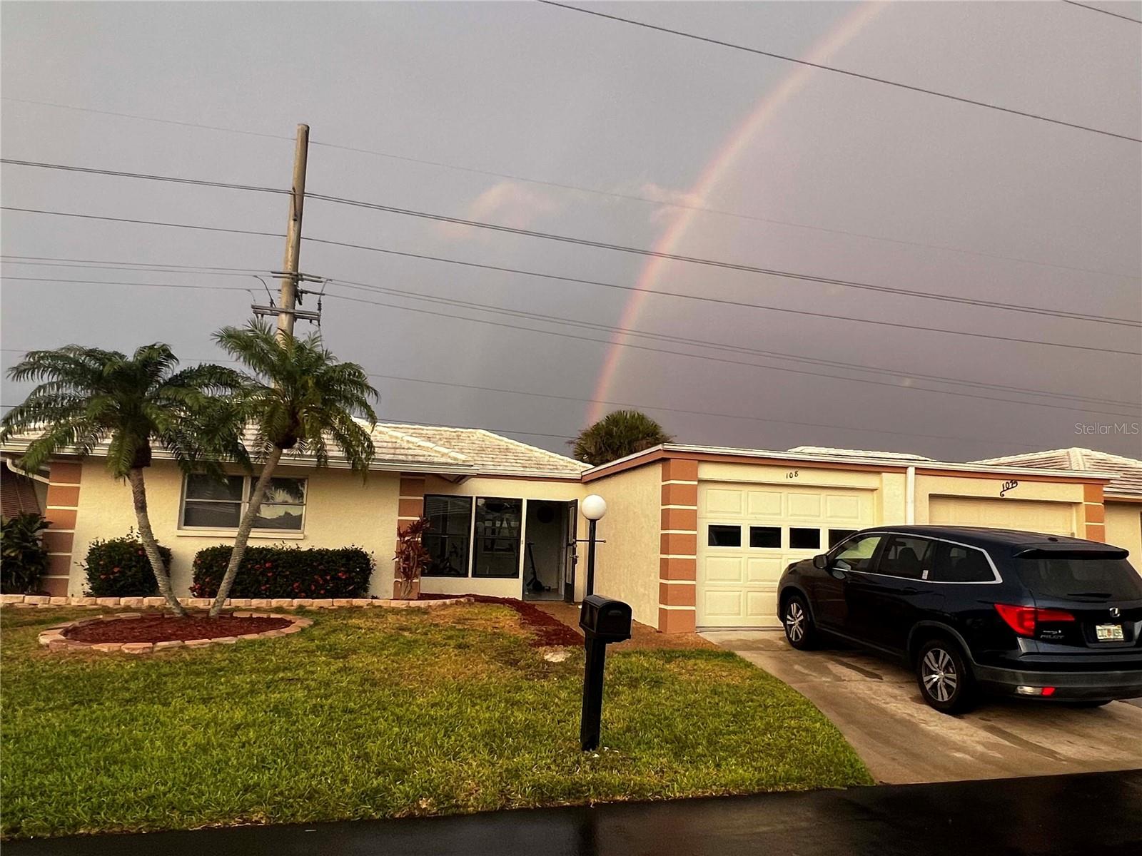 Photo of 108 VILLA DRIVE #108 OSPREY FL 34229