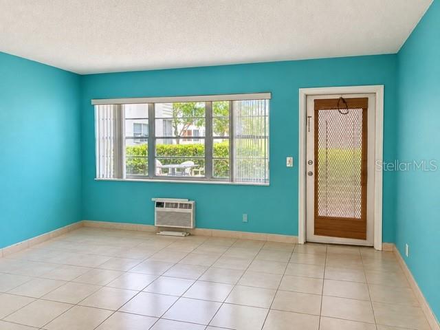Photo of 146 CAMDEN G #146 WEST PALM BEACH FL 33417