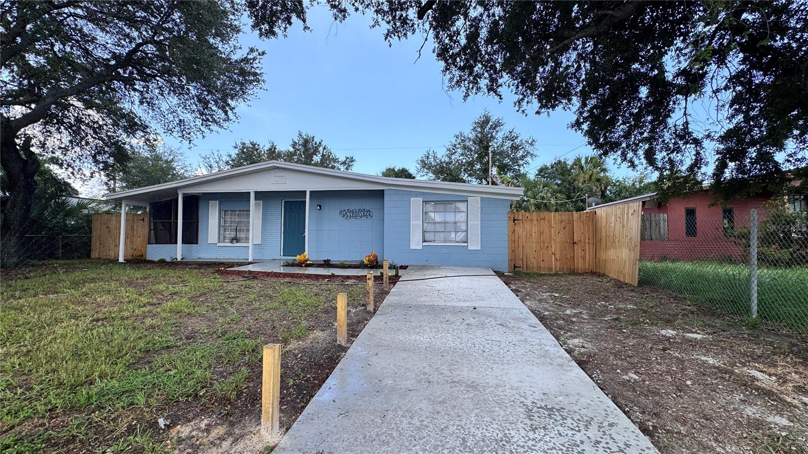 Photo of 8315 LIBBY LANE TAMPA FL 33619
