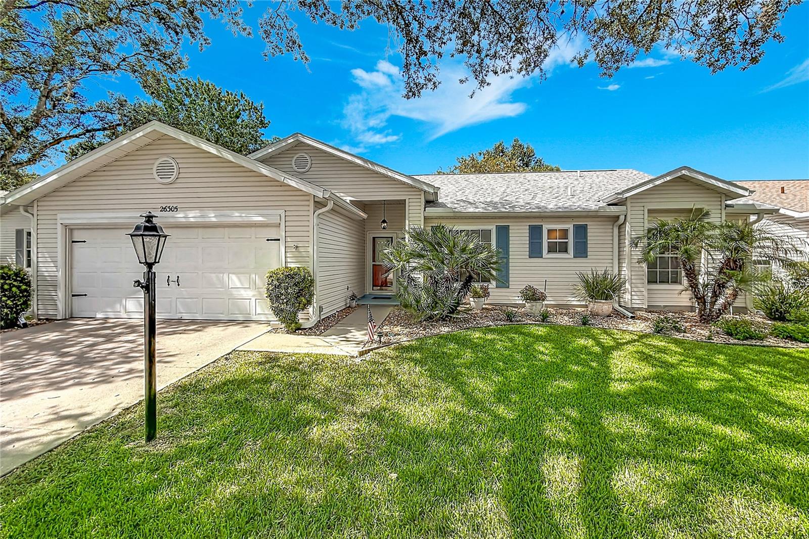 Photo of 26305 GLEN EAGLE DRIVE LEESBURG FL 34748