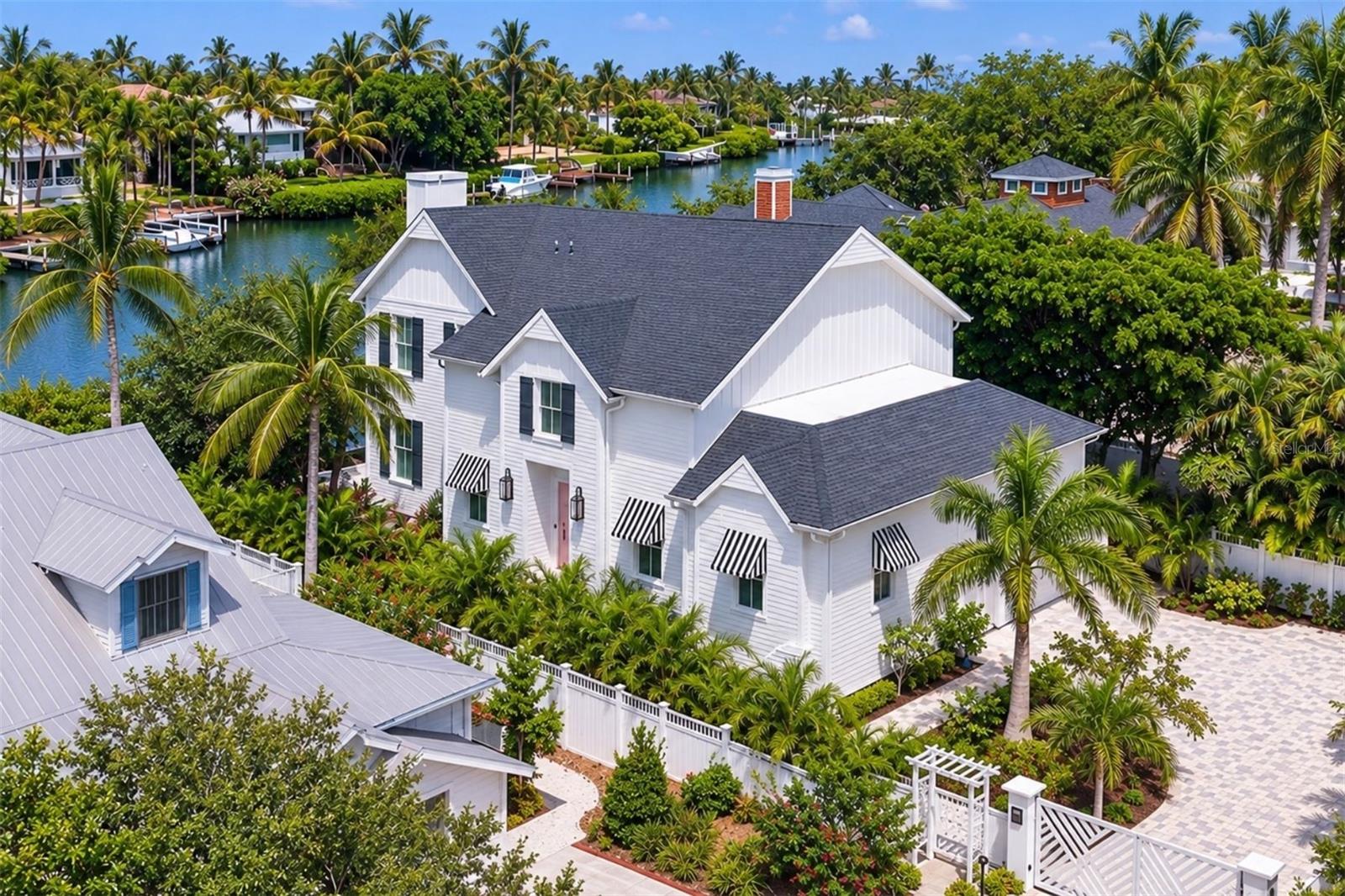 Photo of 1621 BAY POINT COURT SARASOTA FL 34236