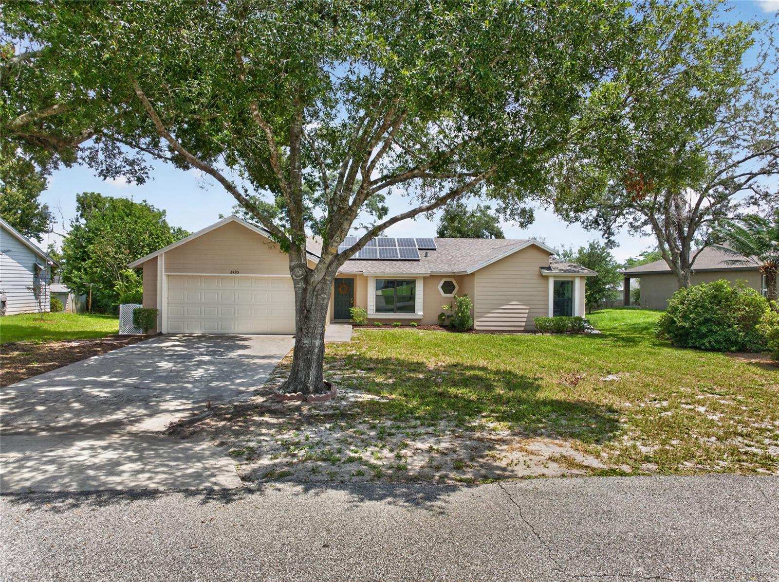 Photo of 2495 E TIPTON DRIVE DELTONA FL 32738