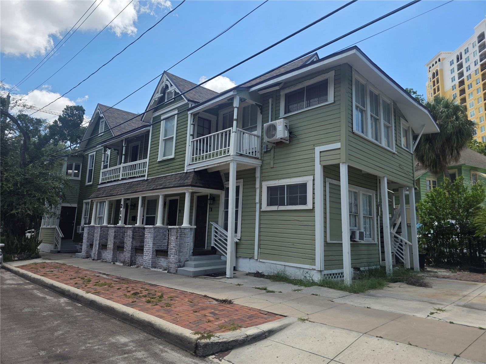 Photo of 212 W BEACH PLACE #1 TAMPA FL 33606