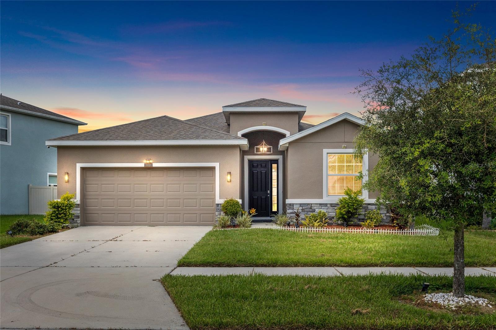 Photo of 33034 SAND CREEK DRIVE WESLEY CHAPEL FL 33543