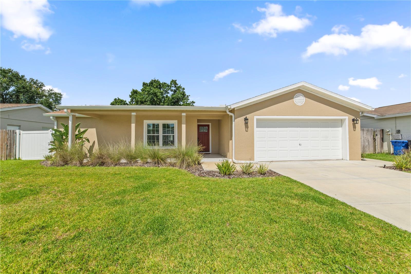 Photo of 1003 RED OAK CIRCLE BRANDON FL 33511