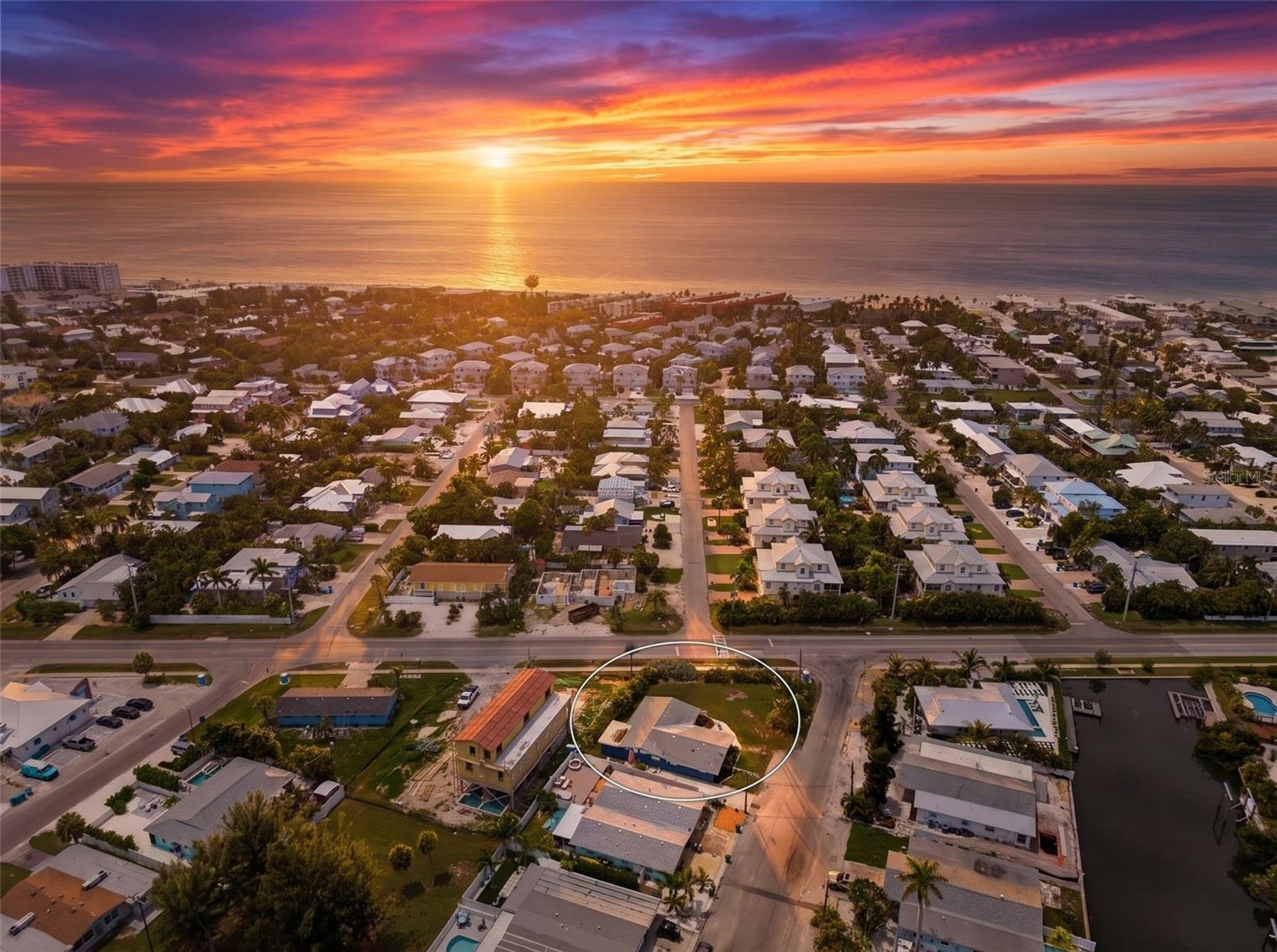 Photo of 401 63RD STREET HOLMES BEACH FL 34217