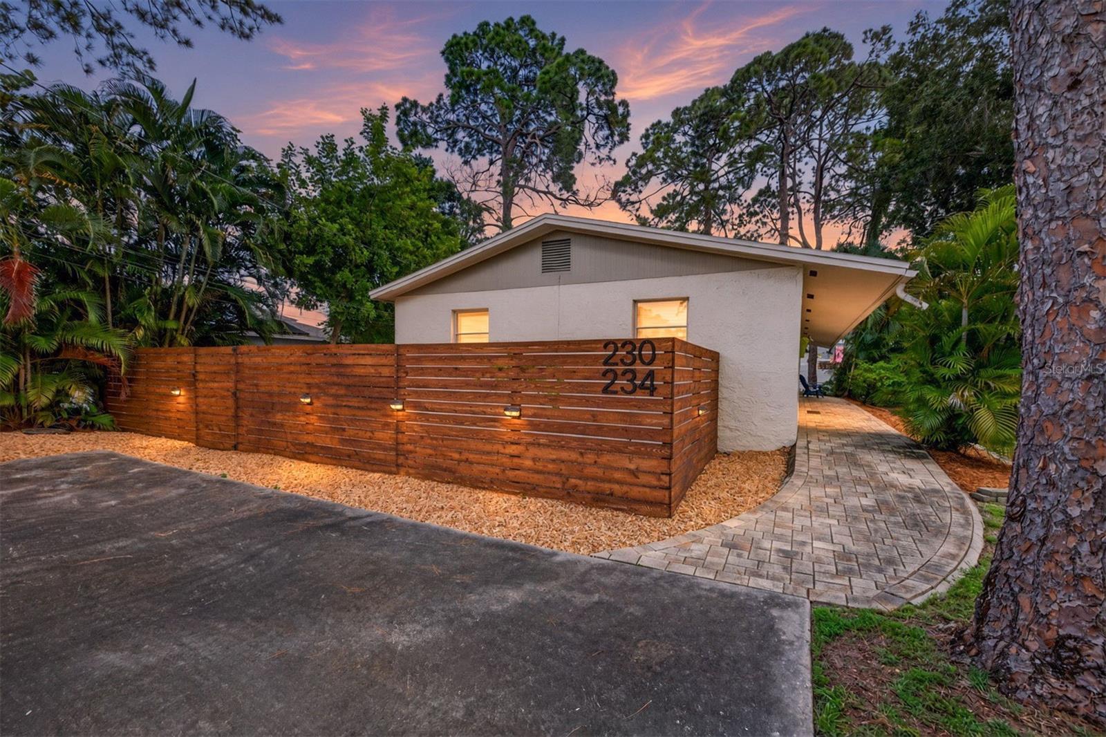 Photo of 230 48TH AVENUE ST PETERSBURG FL 33703