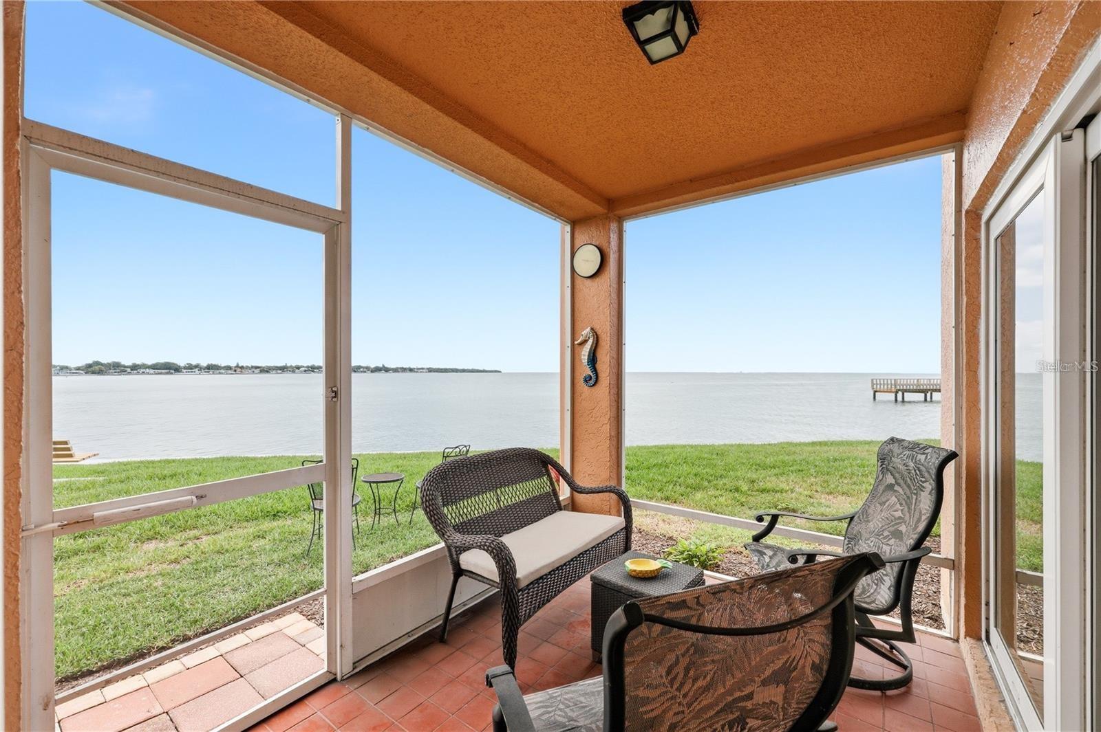 Photo of 7400 SUNSHINE SKYWAY LANE #111 ST PETERSBURG FL 33711