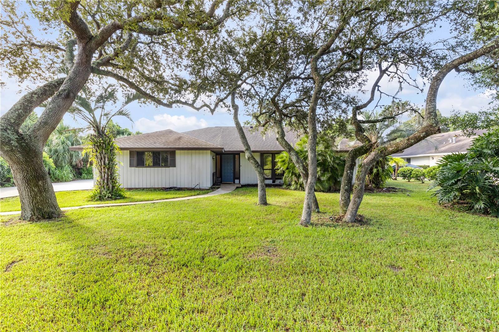 Photo of 530 CLUB HOUSE BOULEVARD NEW SMYRNA BEACH FL 32168