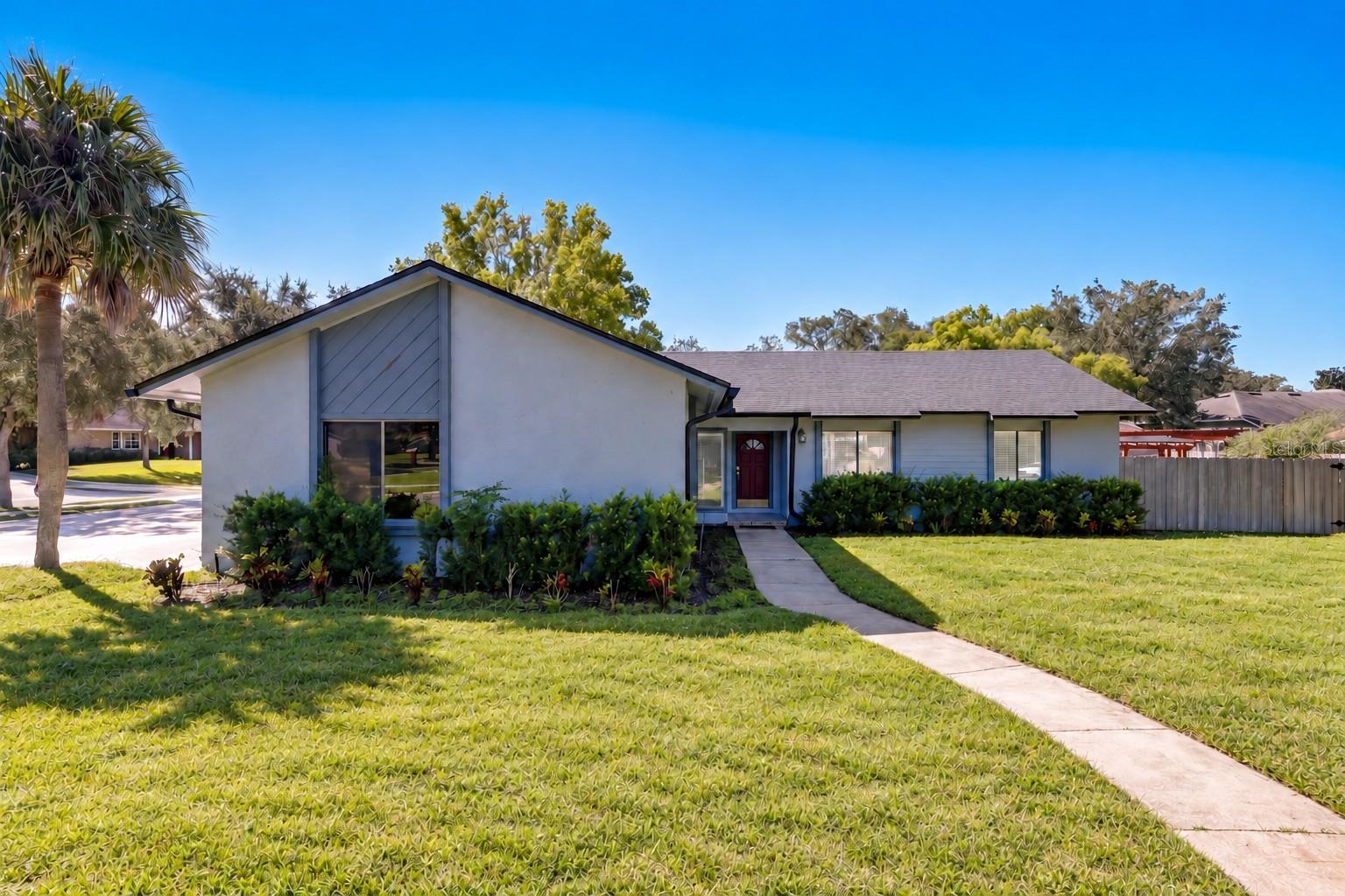 Photo of 954 NIBLICK DRIVE CASSELBERRY FL 32707