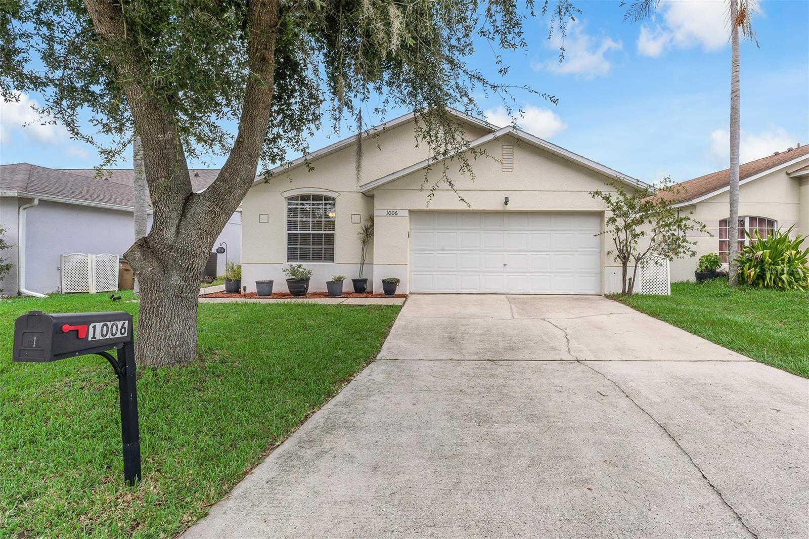 Photo of 1006 CLEAR CREEK CIRCLE CLERMONT FL 34714