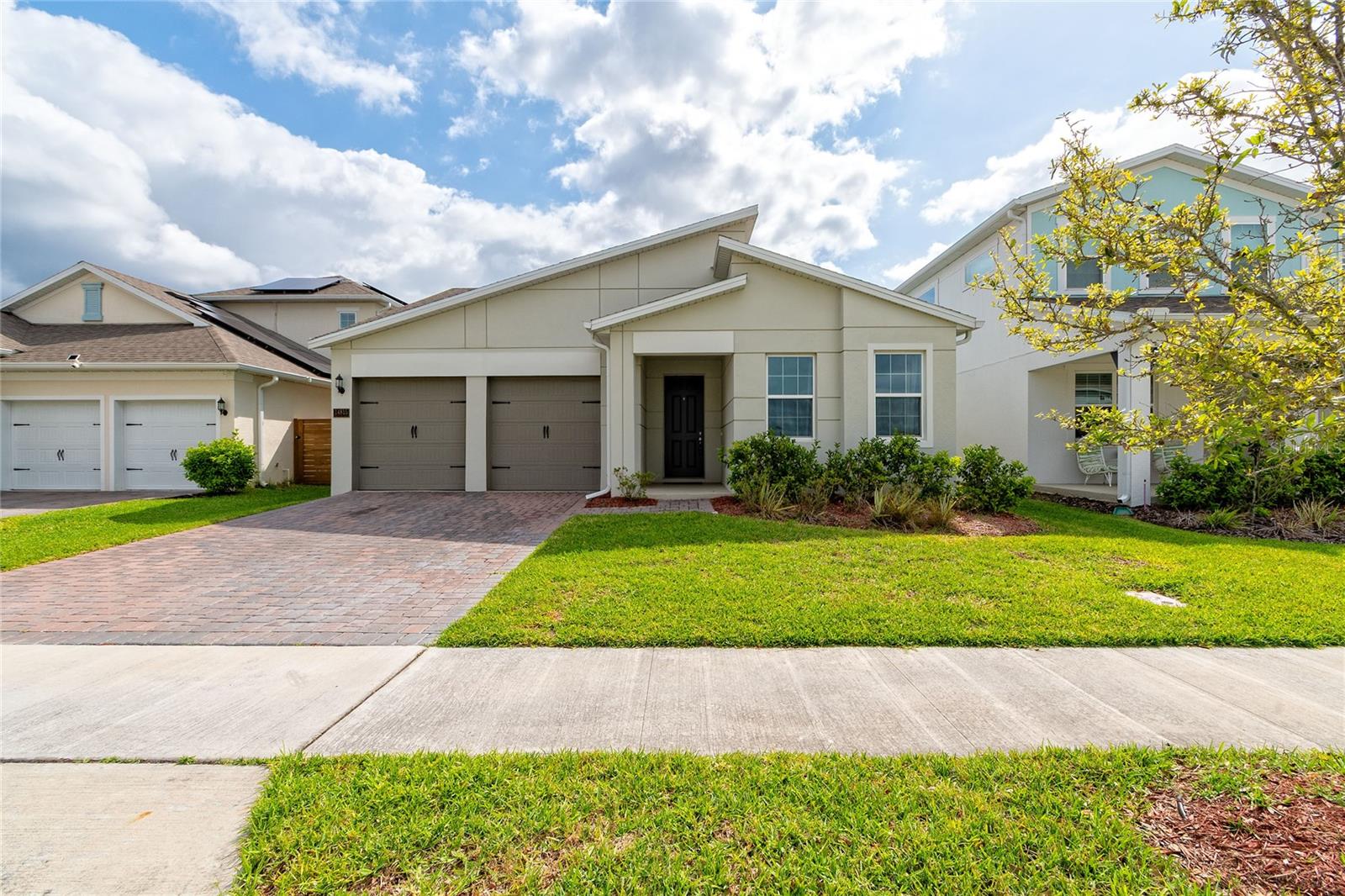 Photo of 14815 MILFOIL AVENUE ORLANDO FL 32827