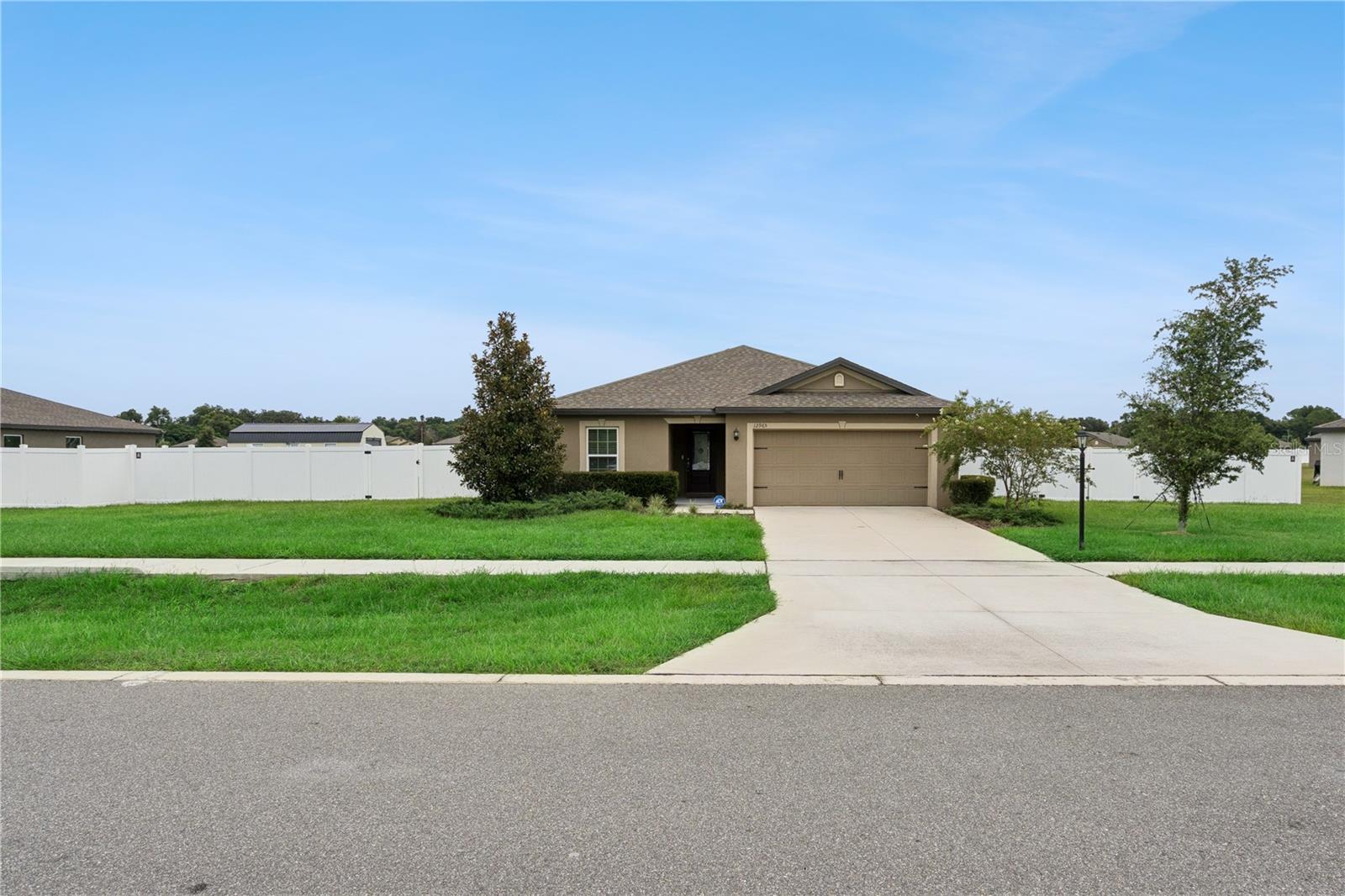 Photo of 12965 DEL LAGO DRIVE ASTATULA FL 34705
