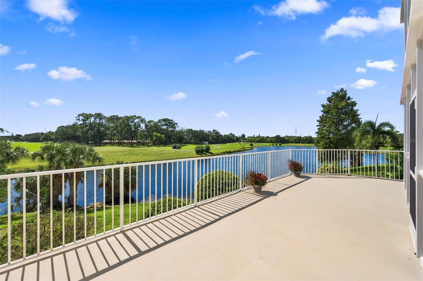 Photo of 1200 COUNTRY CLUB DRIVE #2106 LARGO FL 33771