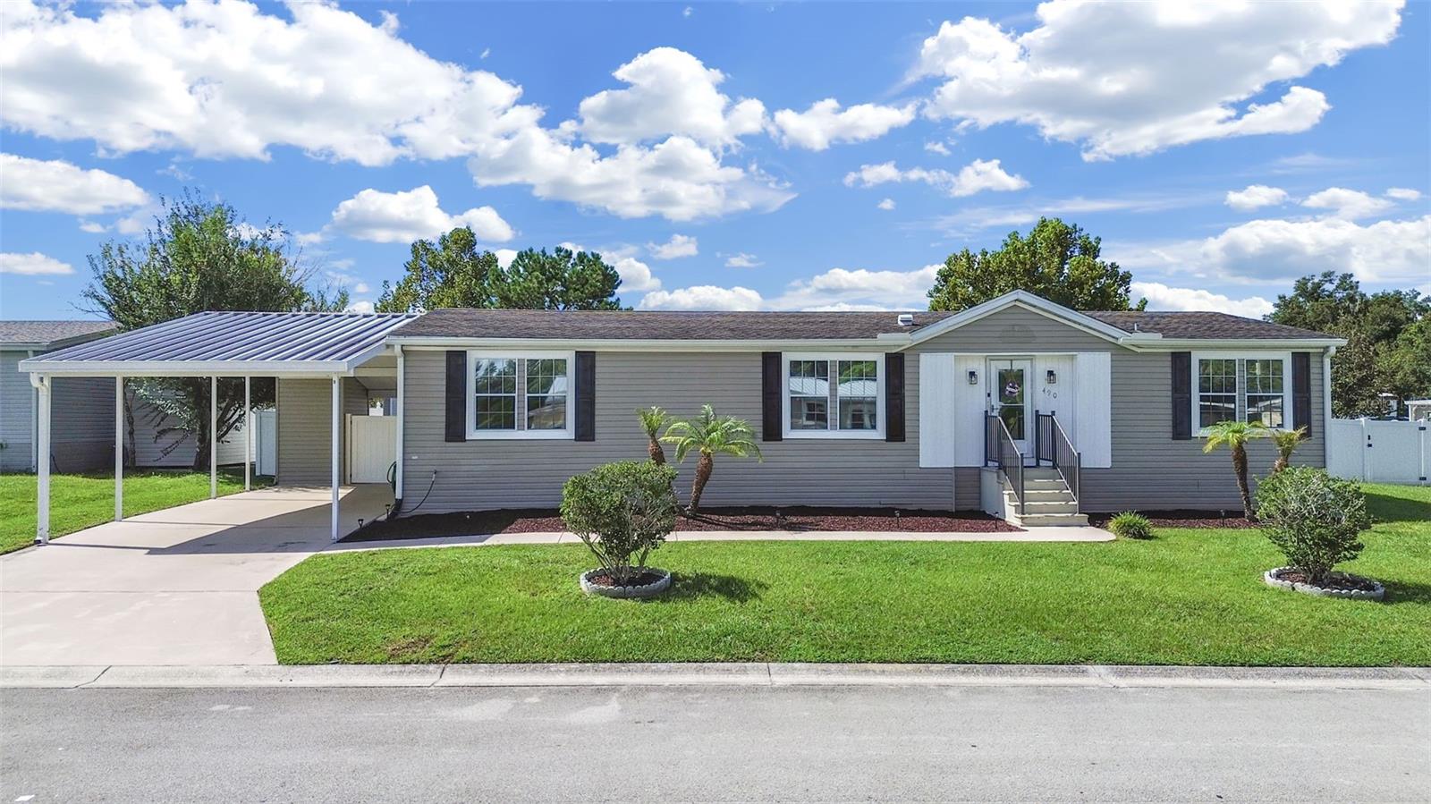 Photo of 490 LINDSEY DR LAKELAND FL 33809