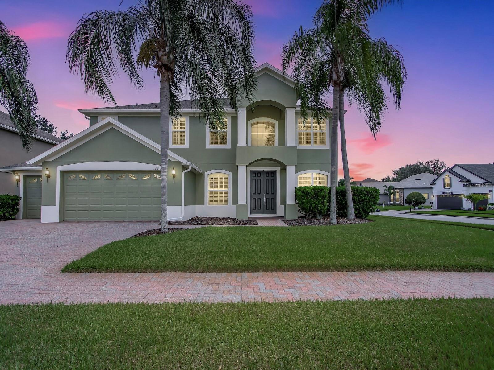 Photo of 10093 CHARDONNAY DRIVE ORLANDO FL 32832