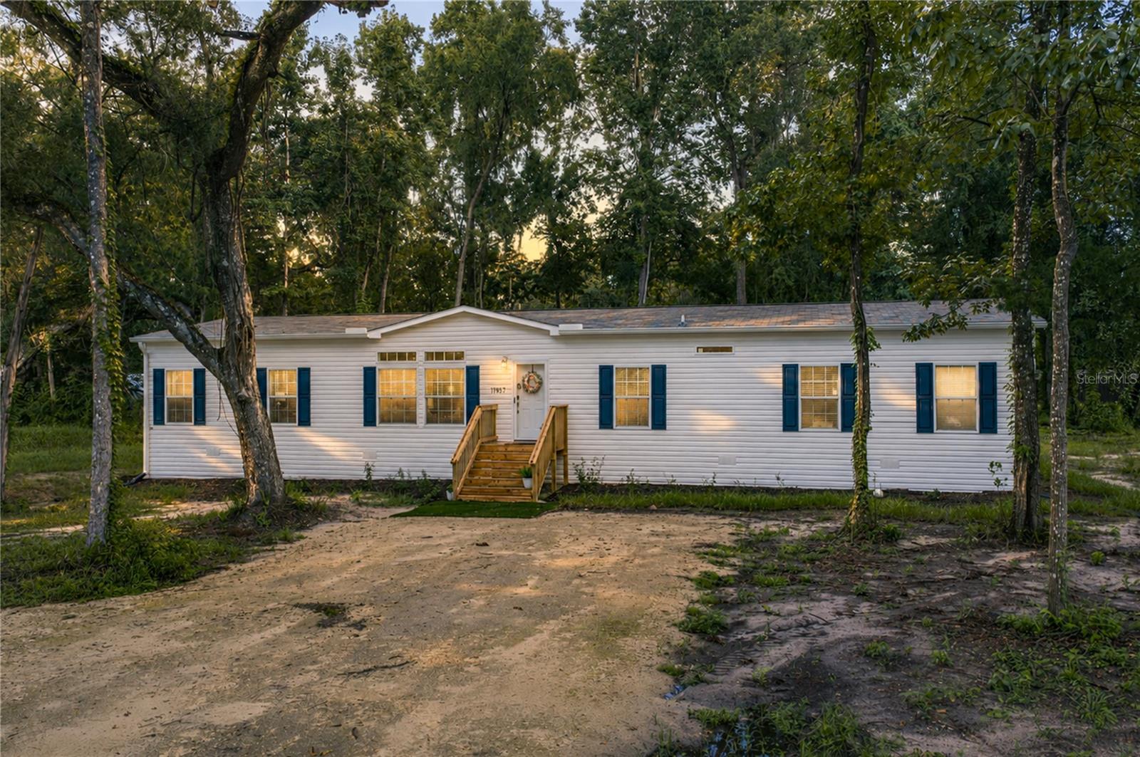 Photo of 11957 SW 35TH STREET WEBSTER FL 33597
