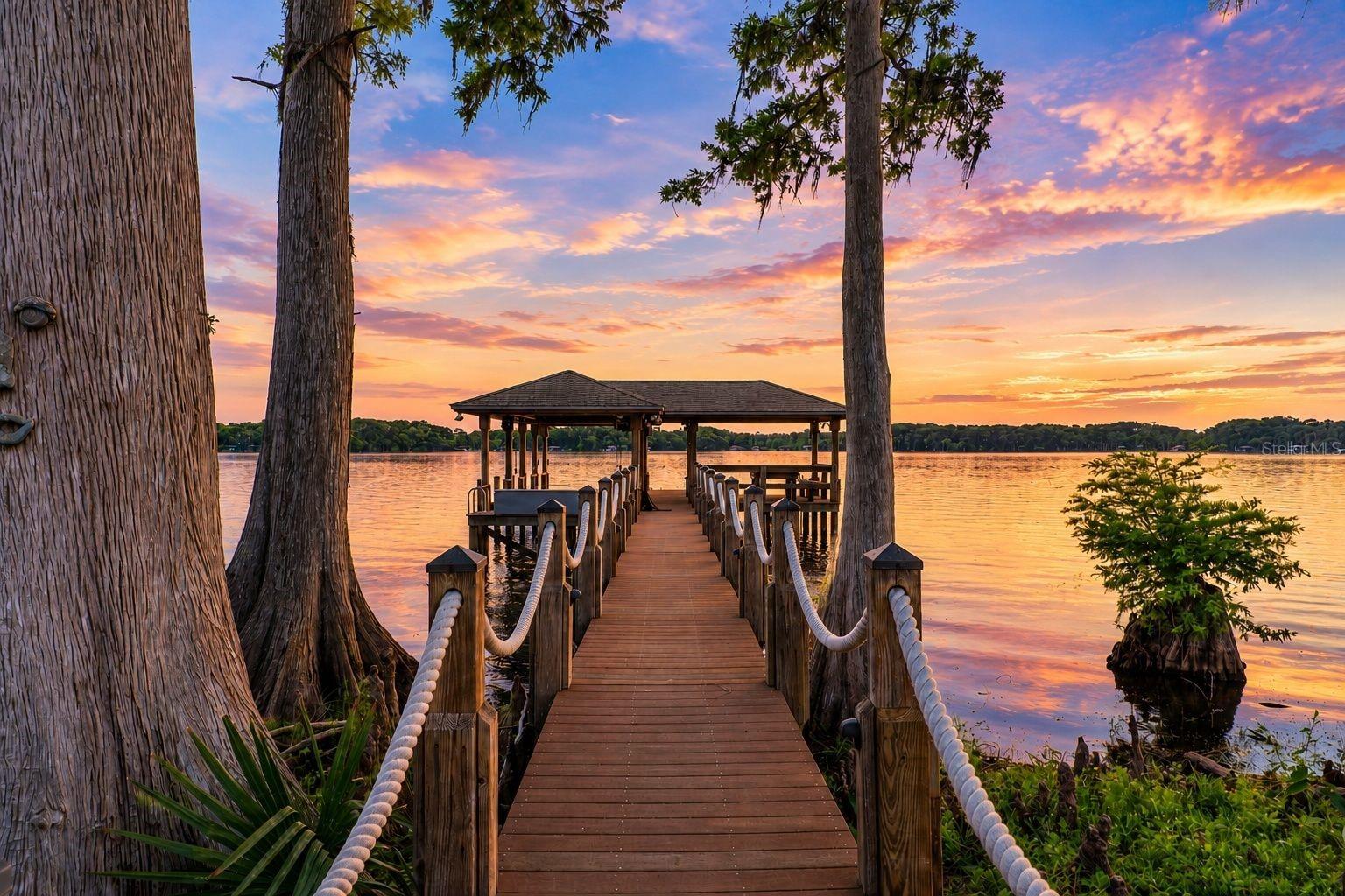 Photo of 746 LAKE MILLS ROAD OVIEDO FL 32766