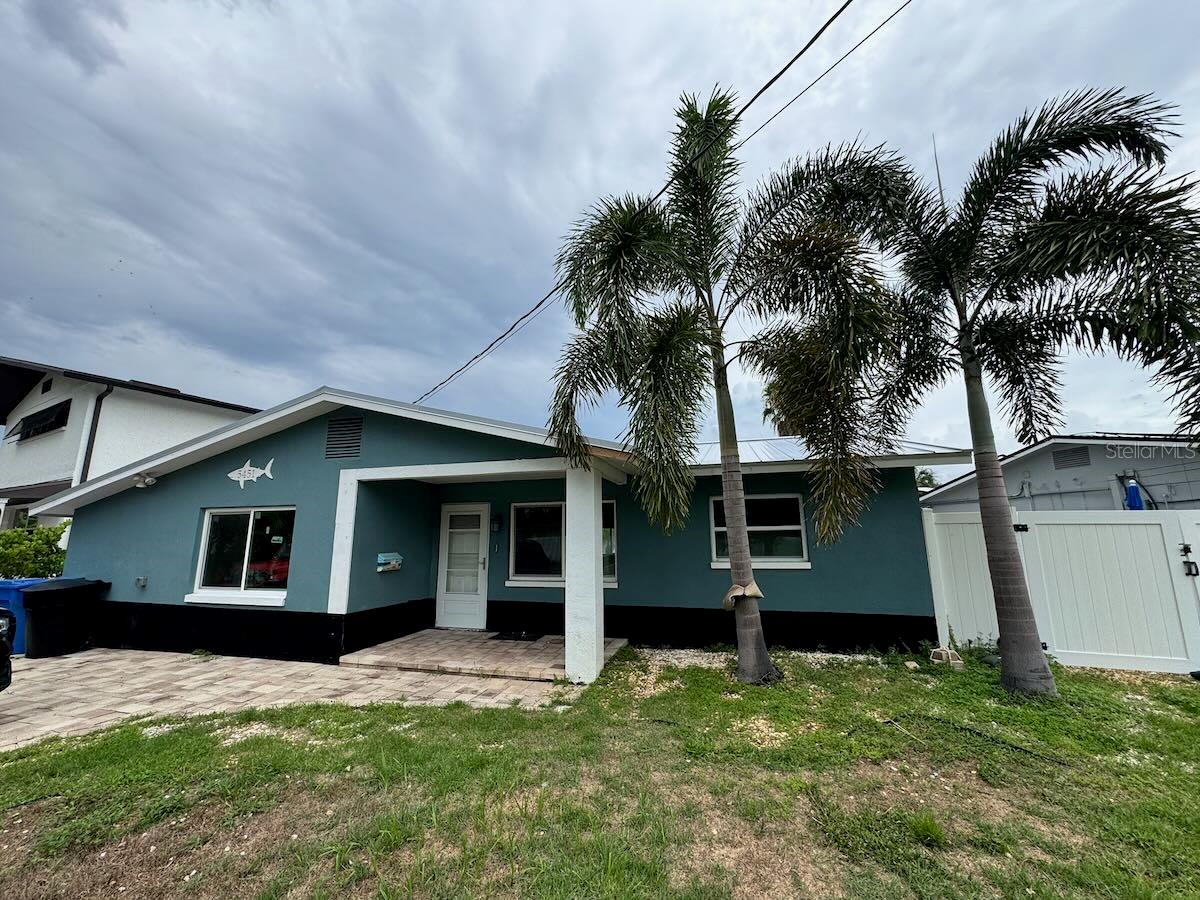 Photo of 5451 BAYOU GRANDE BOULEVARD ST PETERSBURG FL 33703