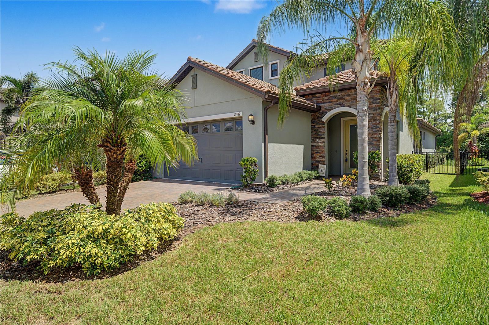Photo of 19539 ROSEATE DRIVE LUTZ FL 33558