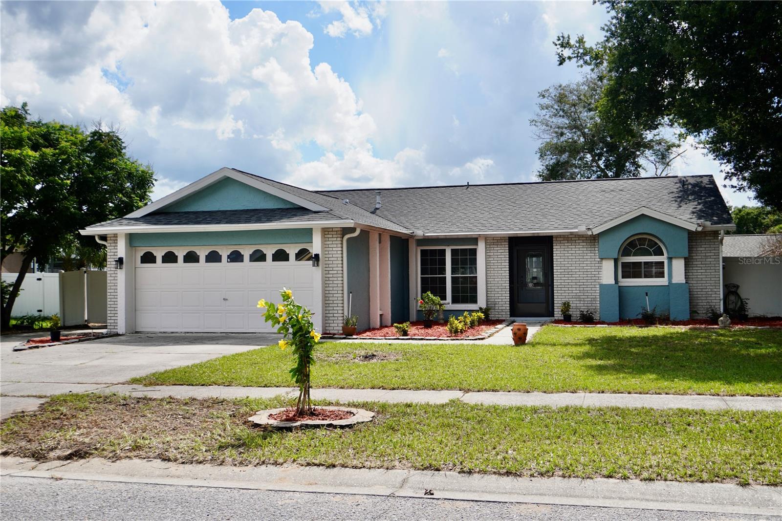 Photo of 2205 PINK GRAPEFRUIT TRAIL CLERMONT FL 34714