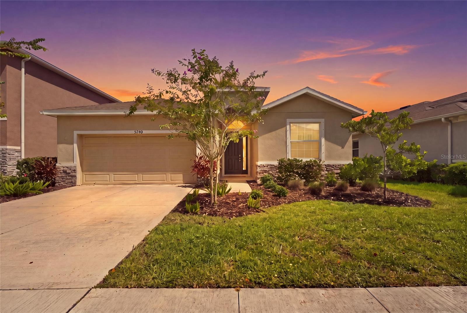 Photo of 5740 WOODLAND SAGE DRIVE SARASOTA FL 34238