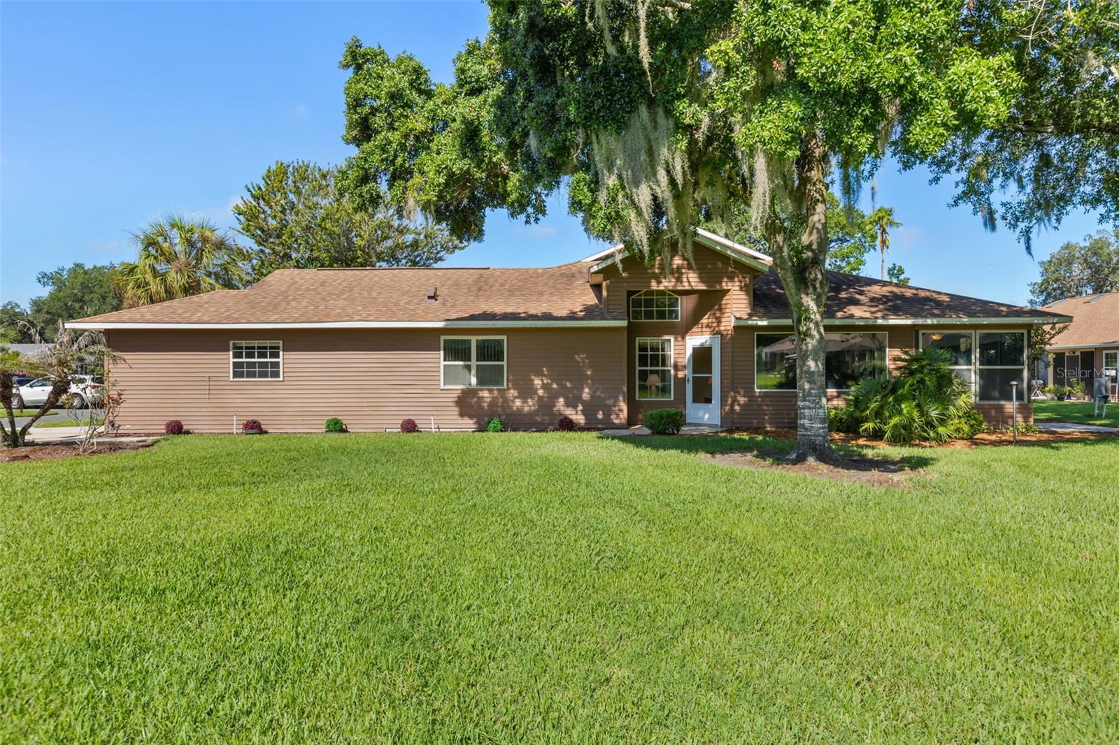 Photo of 5536 ROSEWALL CIRCLE LEESBURG FL 34748