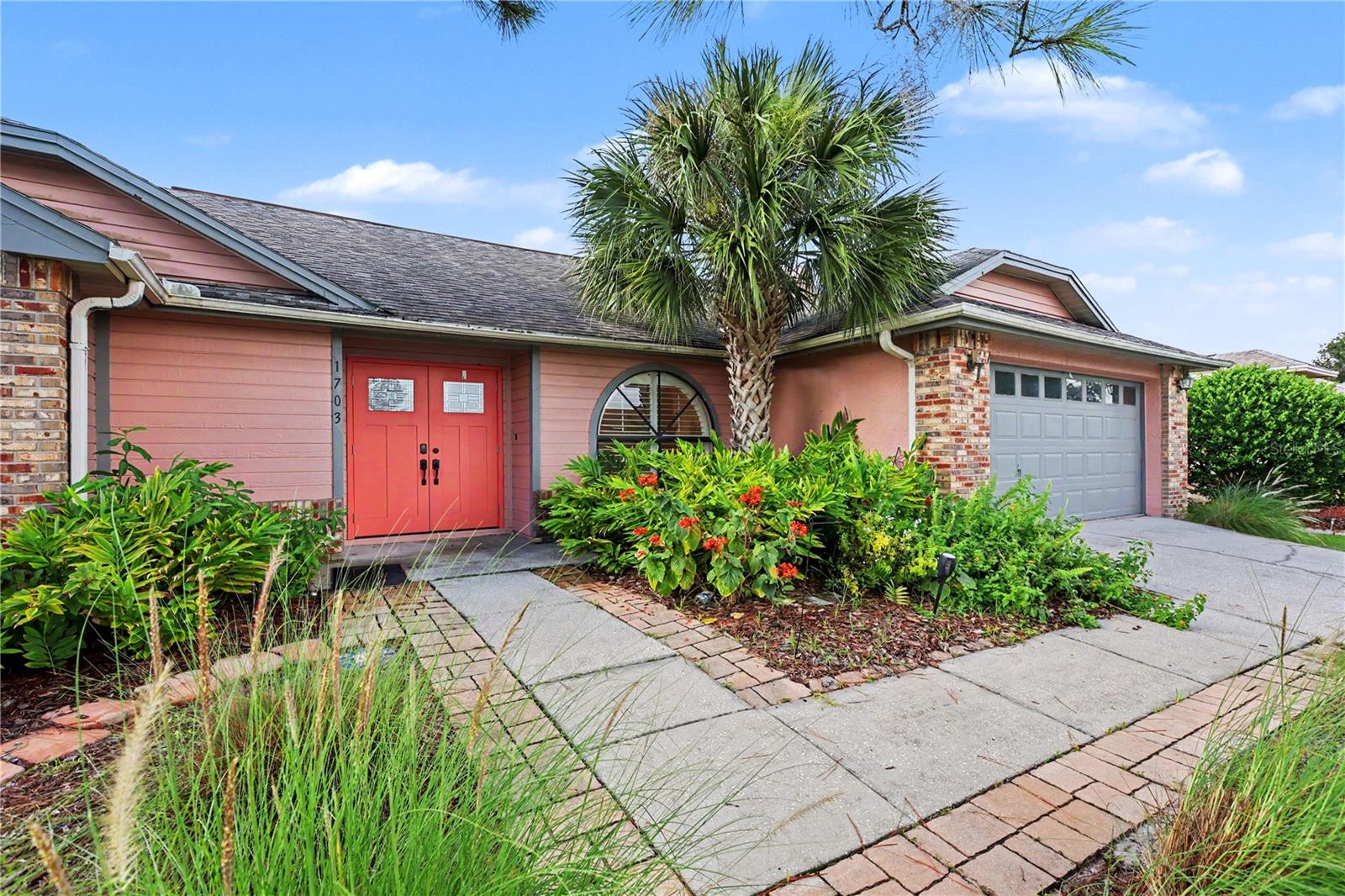 Photo of 1703 PADDOCK DRIVE PLANT CITY FL 33566