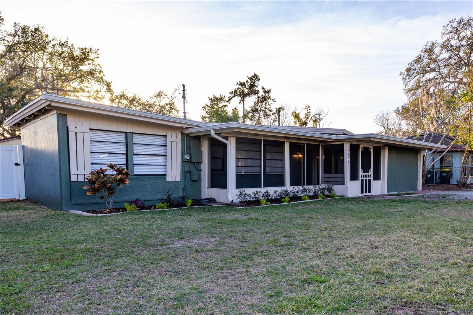 Photo of 2026 SUNSET LANE CLERMONT FL 34711