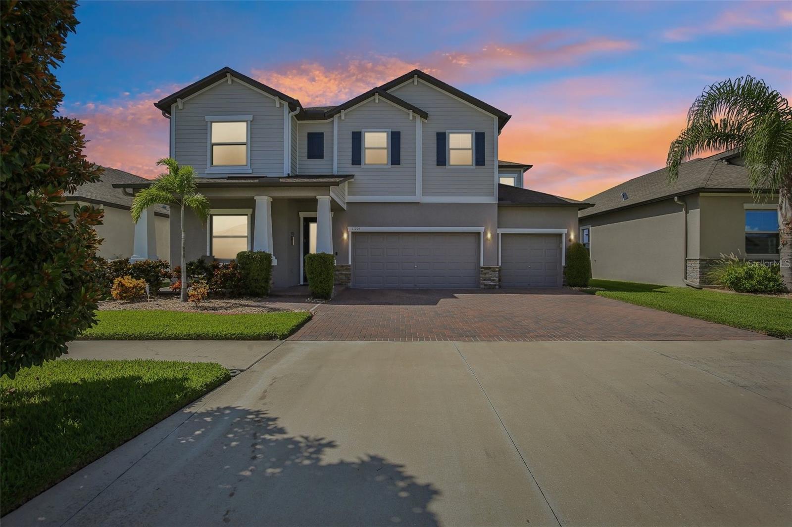 Photo of 11705 NAVAJO SANDSTONE STREET RIVERVIEW FL 33579