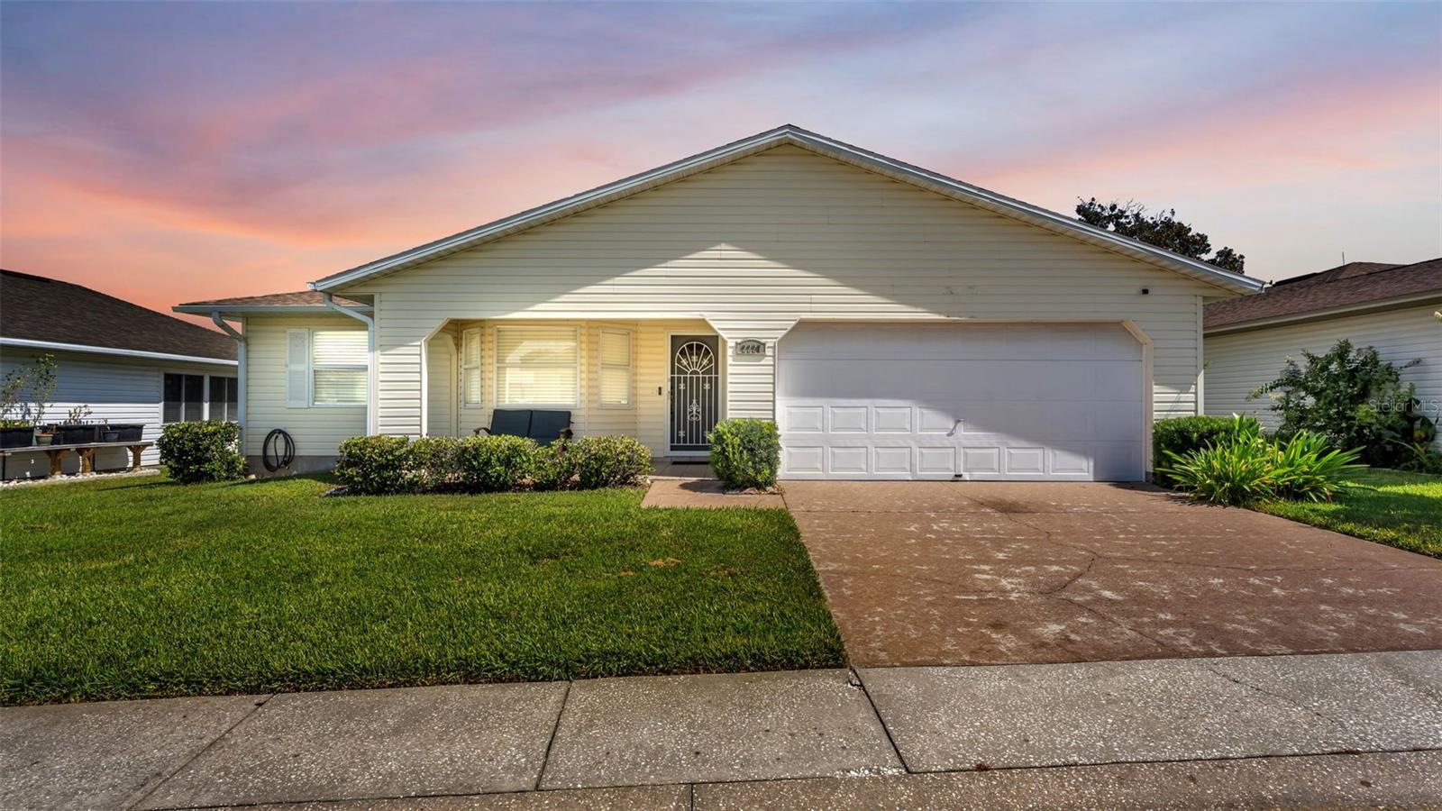 Photo of 2227 GRAND CYPRESS DRIVE LAKELAND FL 33810