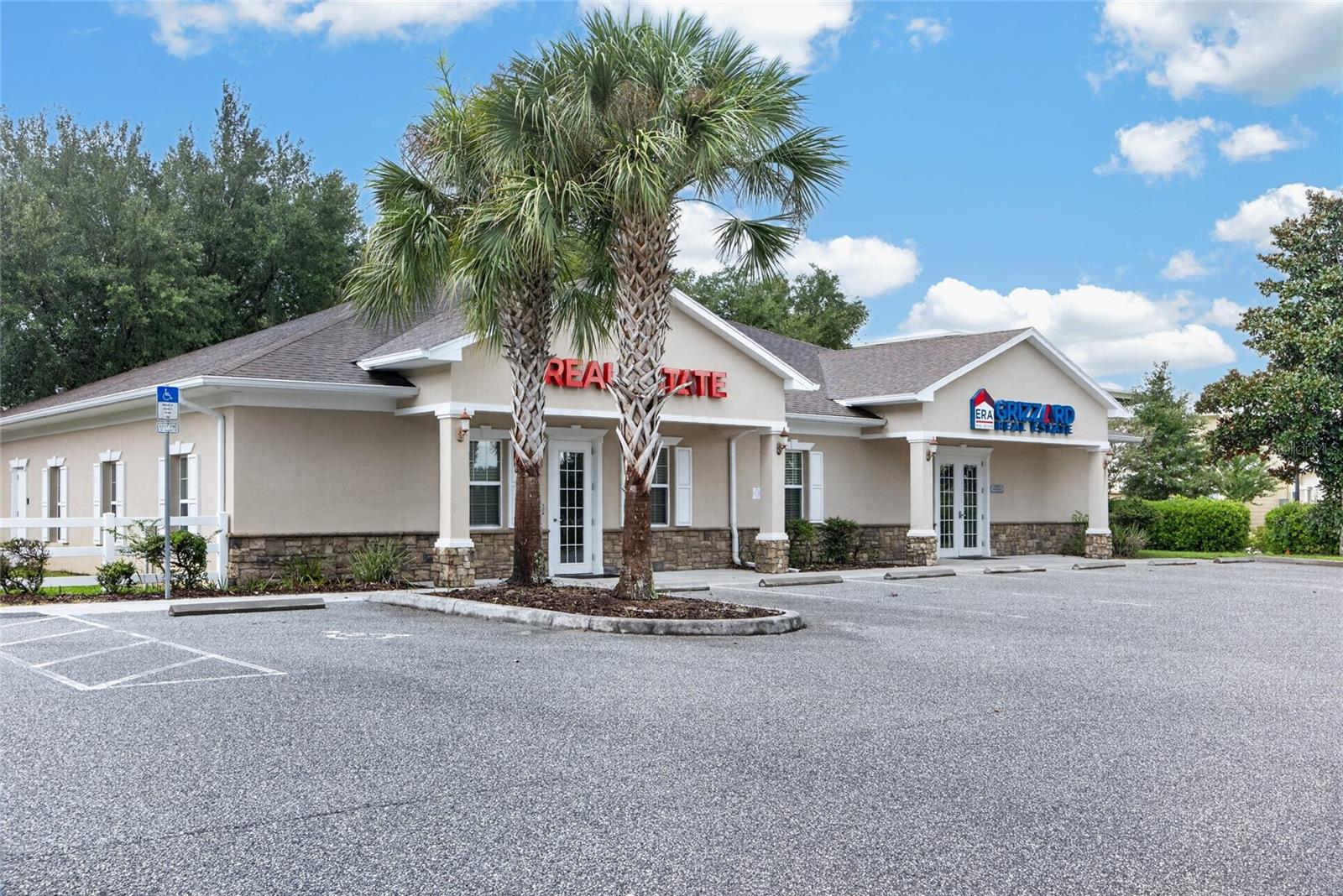 Photo of 840 HIGHWAY 466 LADY LAKE FL 32159