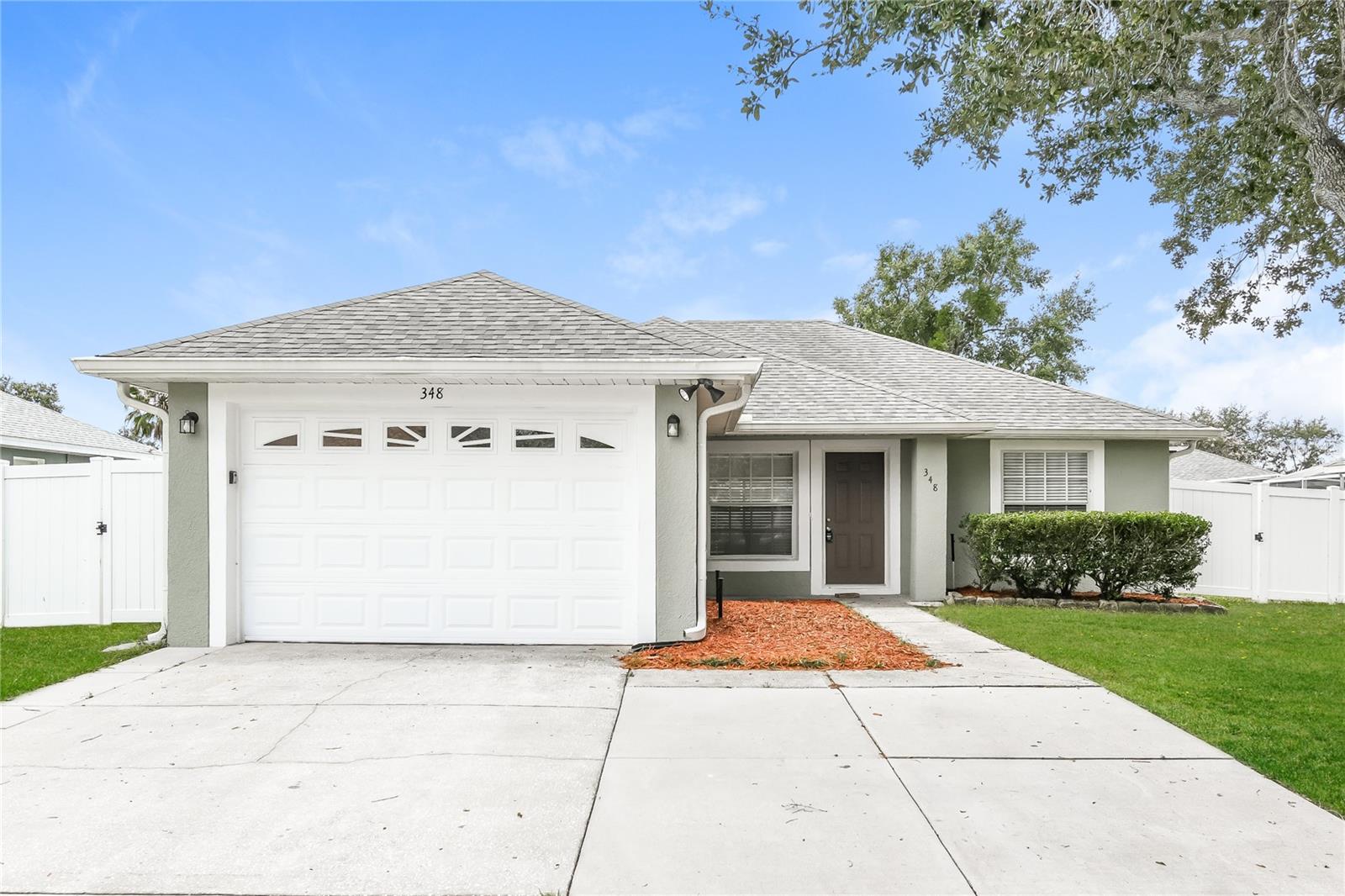 Photo of 348 WALPOLE LOOP DAVENPORT FL 33897